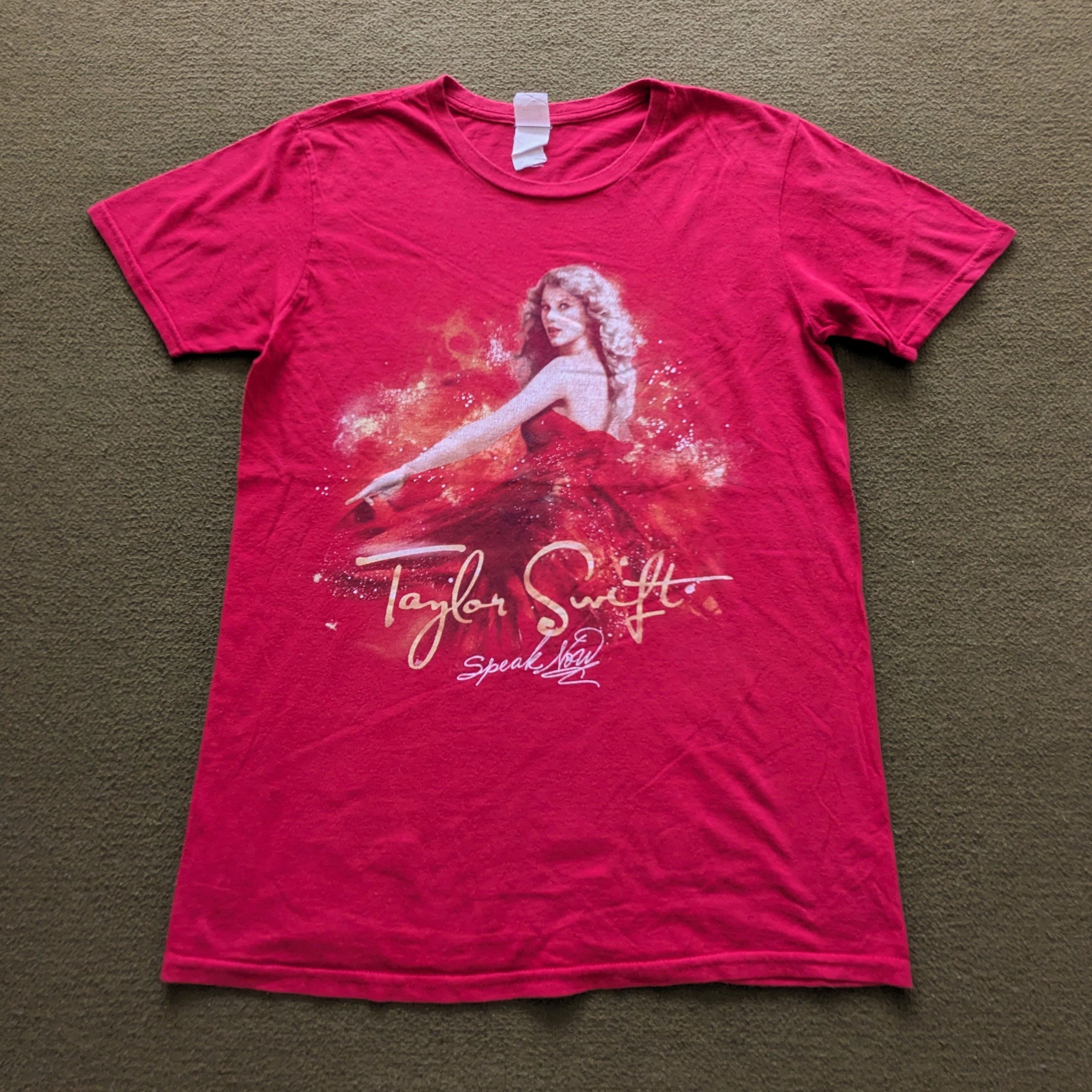 Vintage Vintage Taylor Swift Tour American Singer T-shirt Size US S / EU 44-46 / 1 - 1 Thumbnail