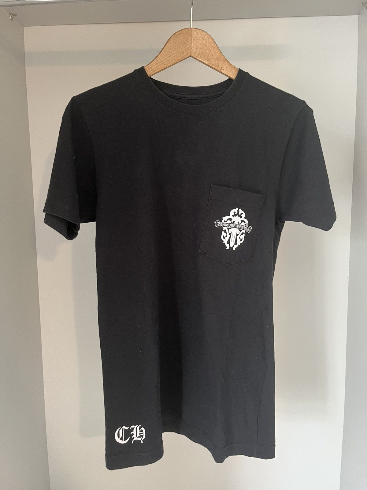 Chrome Hearts Chrome Hearts Dagger Pocket T-shirt Size US S / EU 44-46 / 1 - 1 Thumbnail