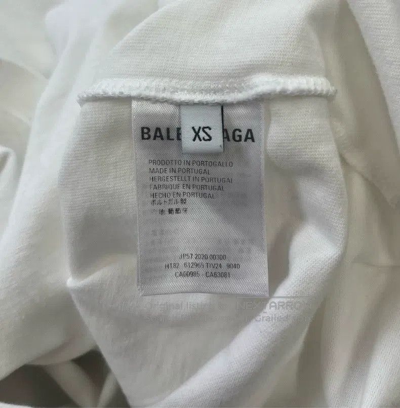 Balenciaga Balenciaga White short-sleeved crewneck t-shirt with lette Size US XS / EU 42 / 0 - 4 Thumbnail