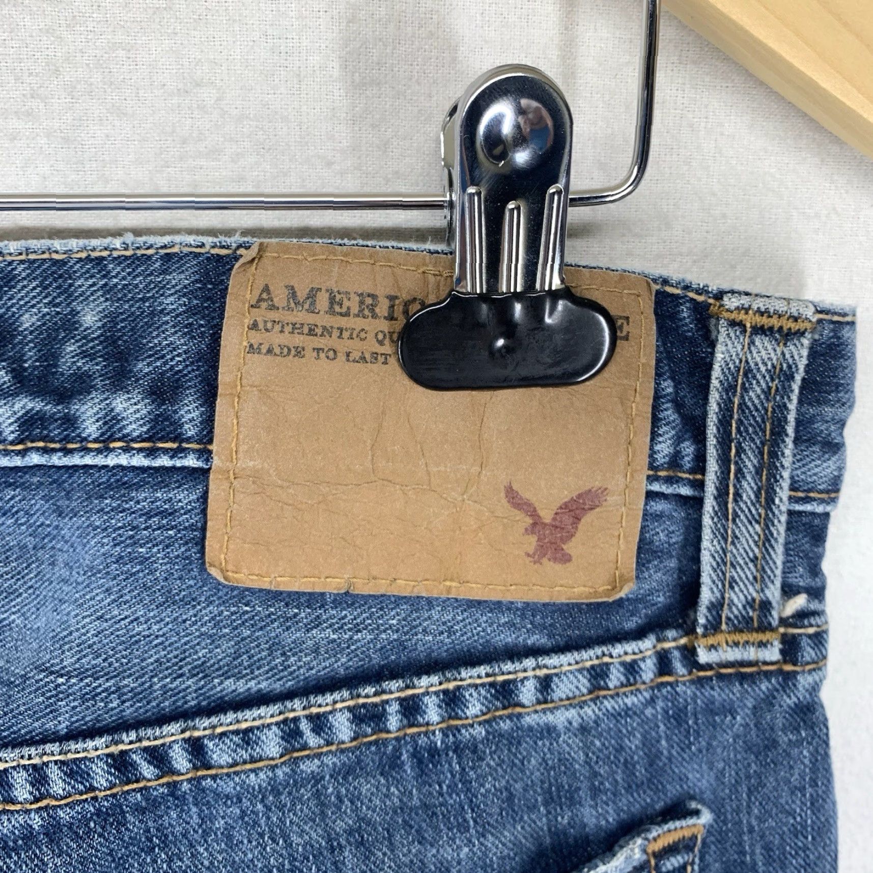 American Eagle Outfitters American Eagle Jeans Mens 34x34 36x34 Slim Medium Wash Distressed Soft Tag Size US 34 / EU 50 - 3 Thumbnail