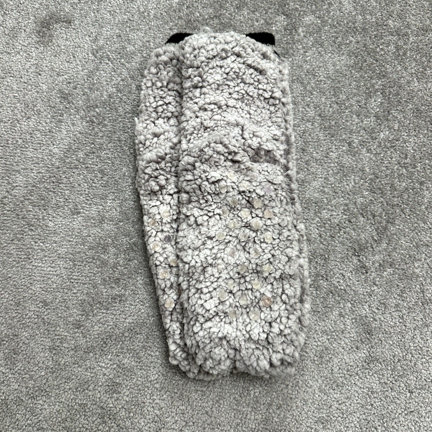 Vintage Daisy Fuentes Sherpa Lined Lodge Socks Womens 4-10 Gray Gripper Sole NWT New Size ONE SIZE - 2 Thumbnail