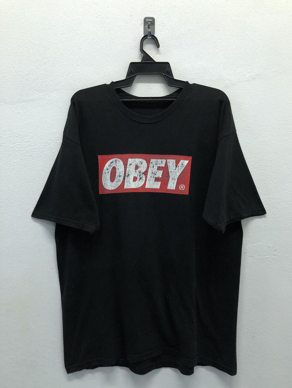 Obey Vintage Obey T-Shirt Size US XL / EU 56 / 4 - 1 Thumbnail