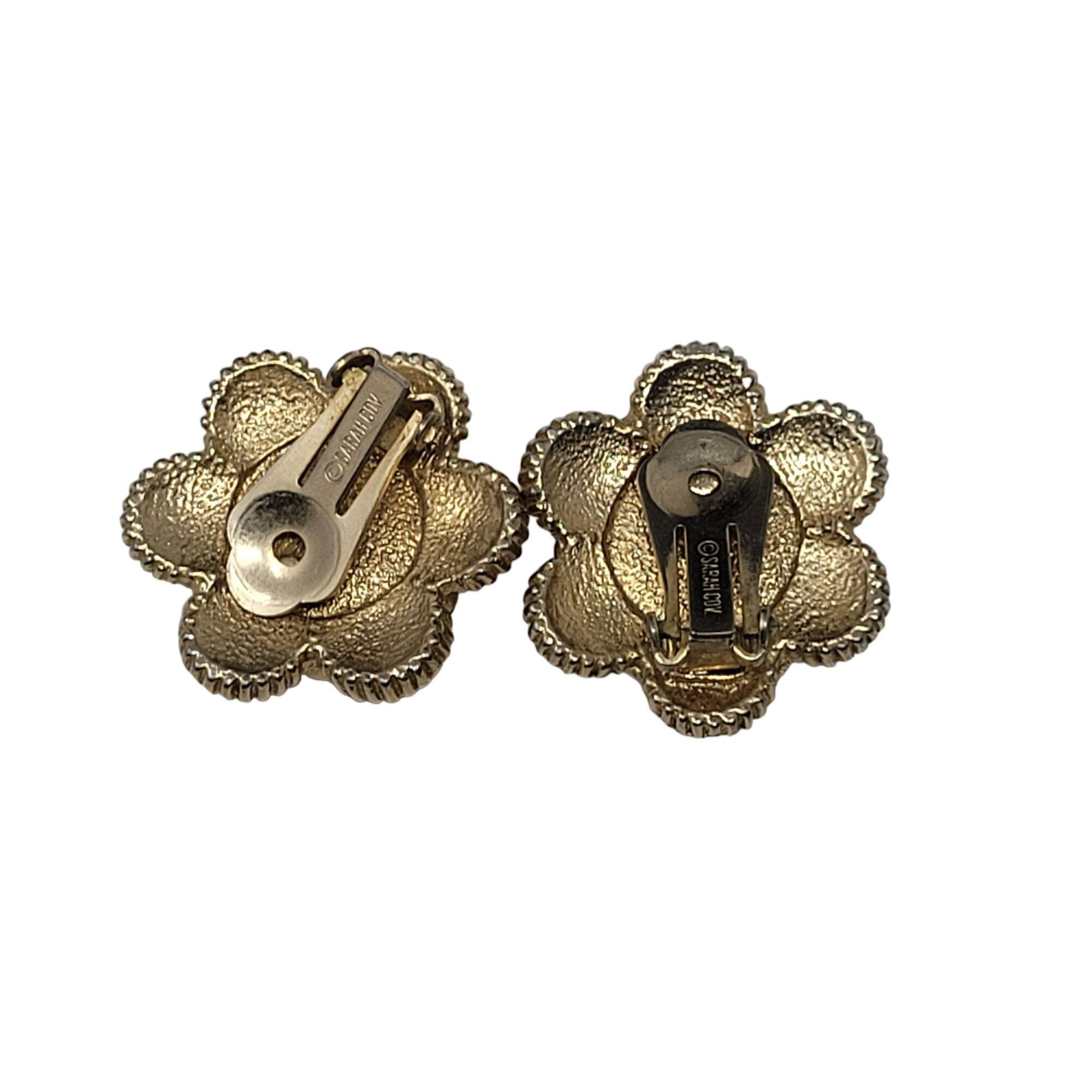 Vintage Vtg Clip-On Earrings Gold-Tone Flower Faux Pearl Size ONE SIZE - 4 Thumbnail