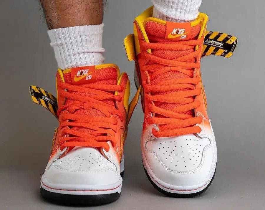 Nike Nike SB Dunk High Candy Corn Size US 11.5 / EU 44-45 - 3 Thumbnail