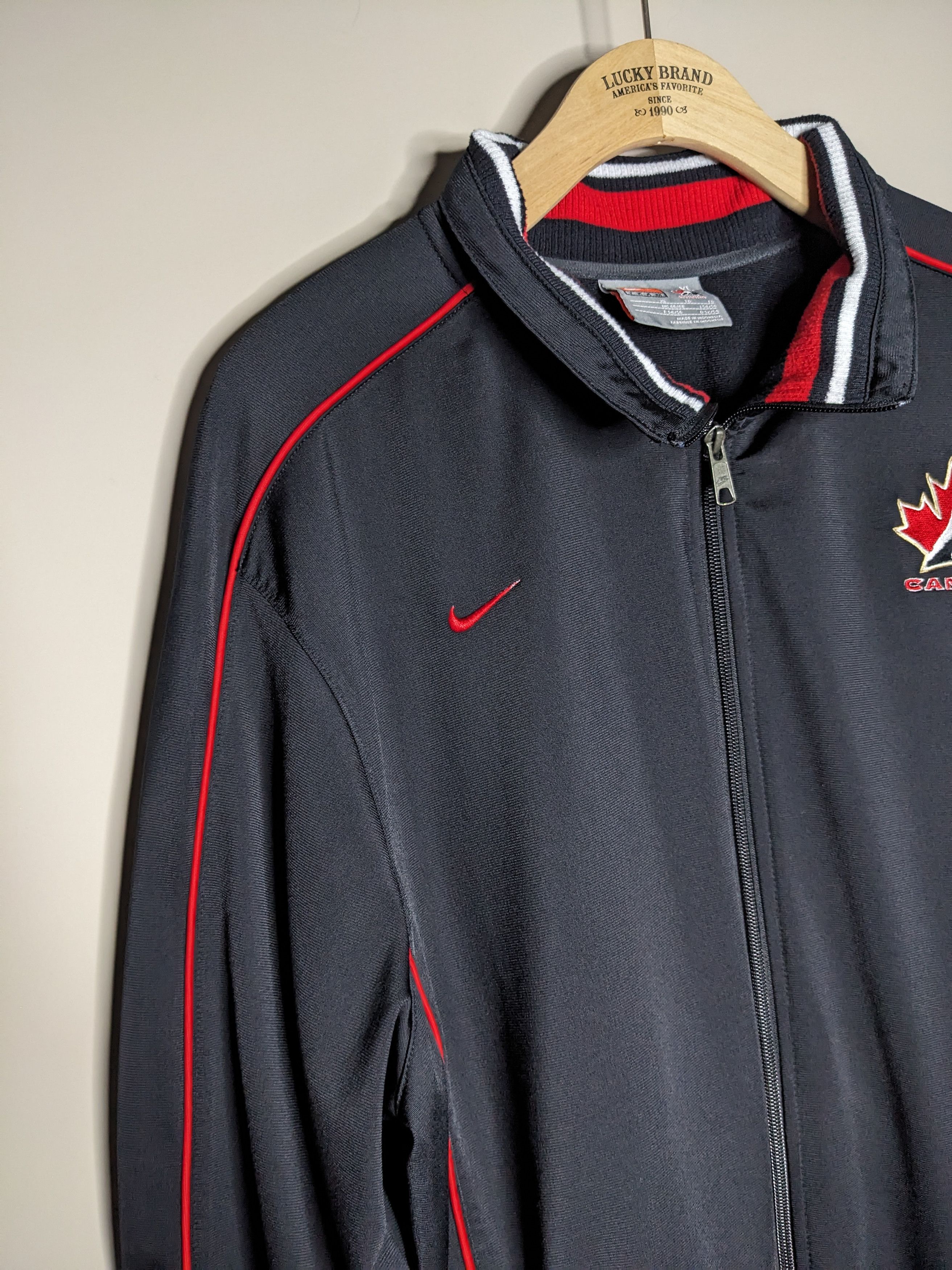 Nike VINTAGE Nike Team Canada Hockey Track Jacket Y2K Mens XL Size US XL / EU 56 / 4 - 3 Thumbnail