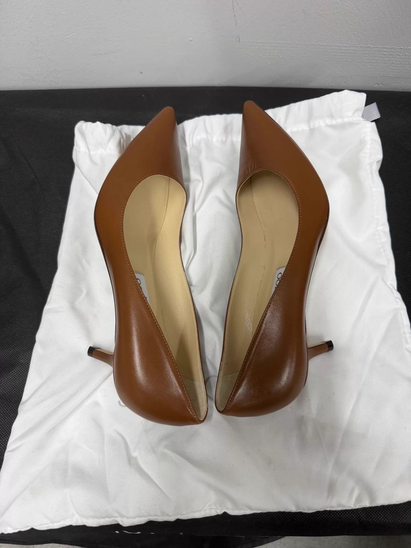 Jimmy Choo Jimmy Choo Calfskin Pointed Toe Pumps Size 38 Brand New Size US 7.5 / IT 37.5 - 5 Thumbnail