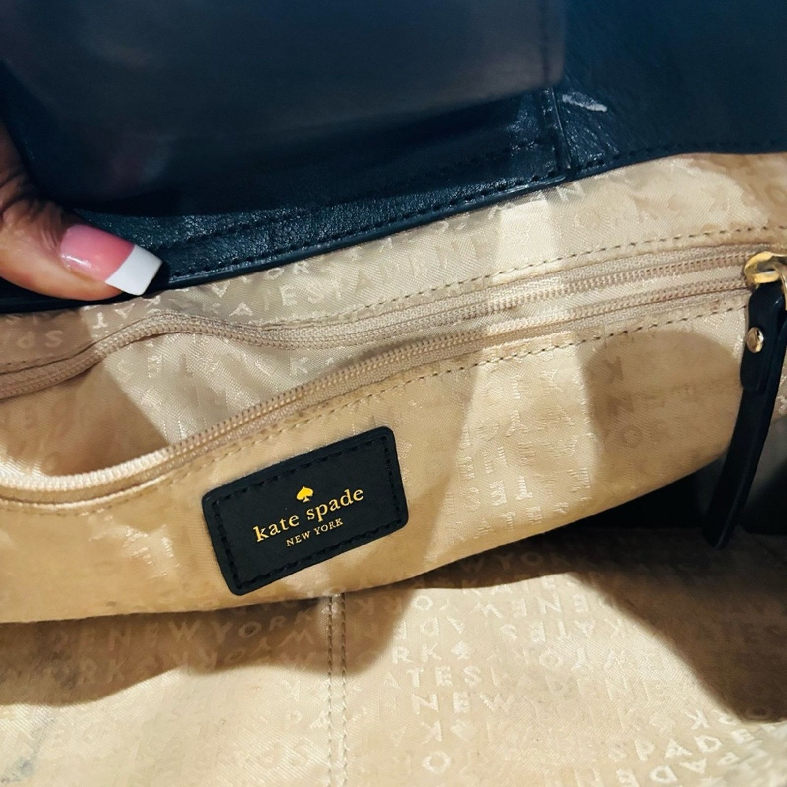 Kate Spade KATE SPADE Carlisle Street Sylvie Satchel in Cliff Grey Size ONE SIZE - 9 Thumbnail