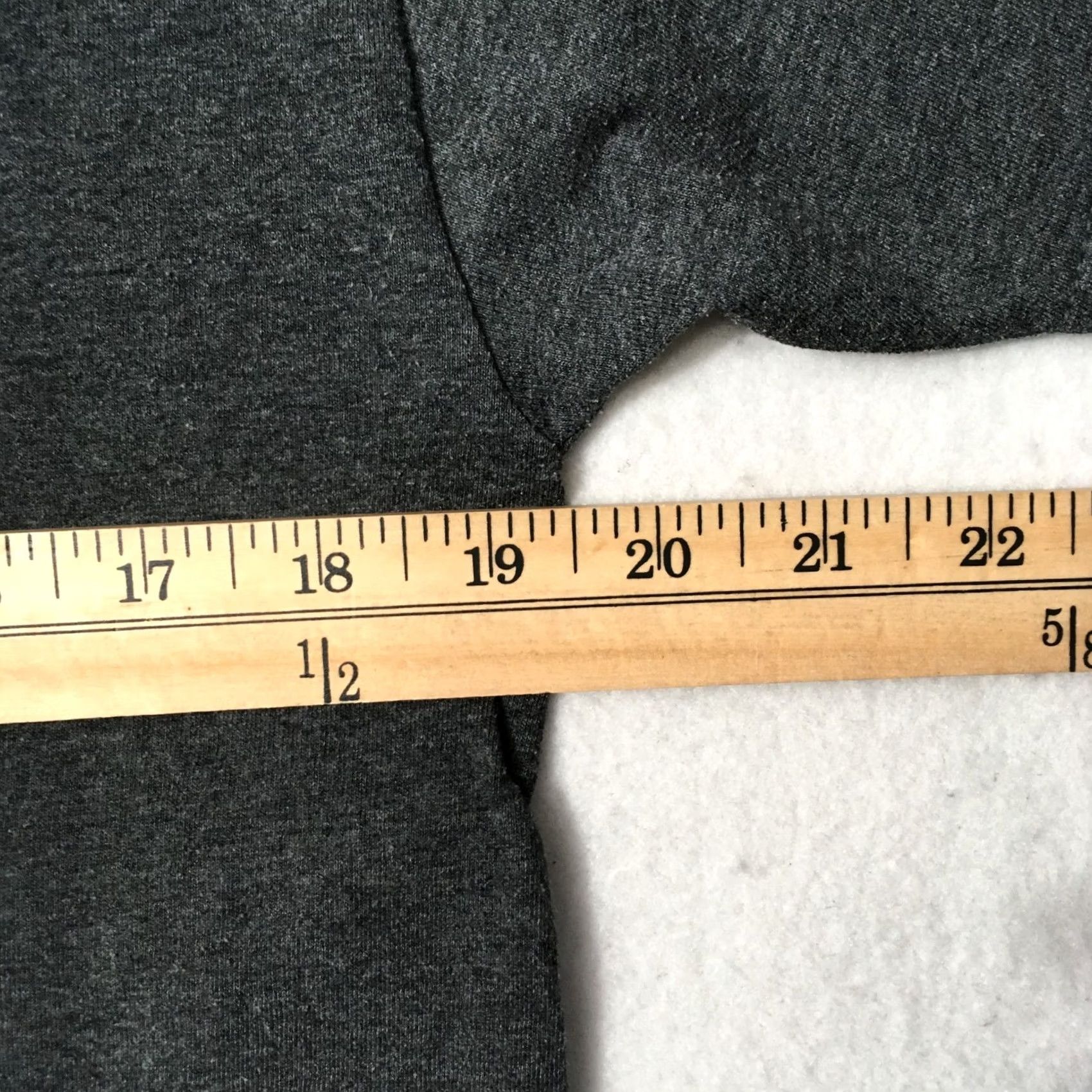 Vintage VINTAGE TORN TAG Grey Arch Short Sleeve T-Shirt USA Made USA GRAPHIC FLAG Unisex Adults M Gray Logo Northwestern College Wildcats USA Shirt Size US M / EU 48-50 / 2 - 4 Thumbnail
