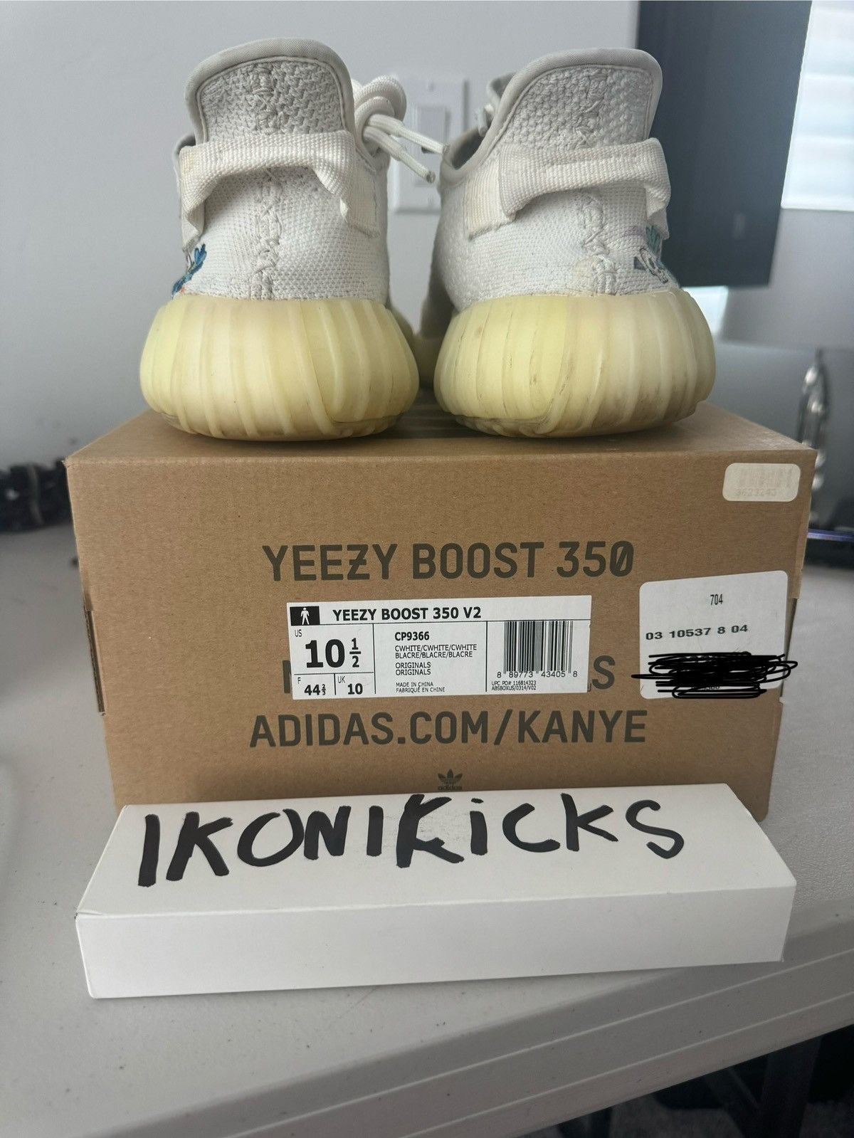 Adidas × Kanye West × Yeezy Custom Adidas Yeezy Boost 350 V2 Cream Size US 10.5 / EU 43-44 - 7 Thumbnail