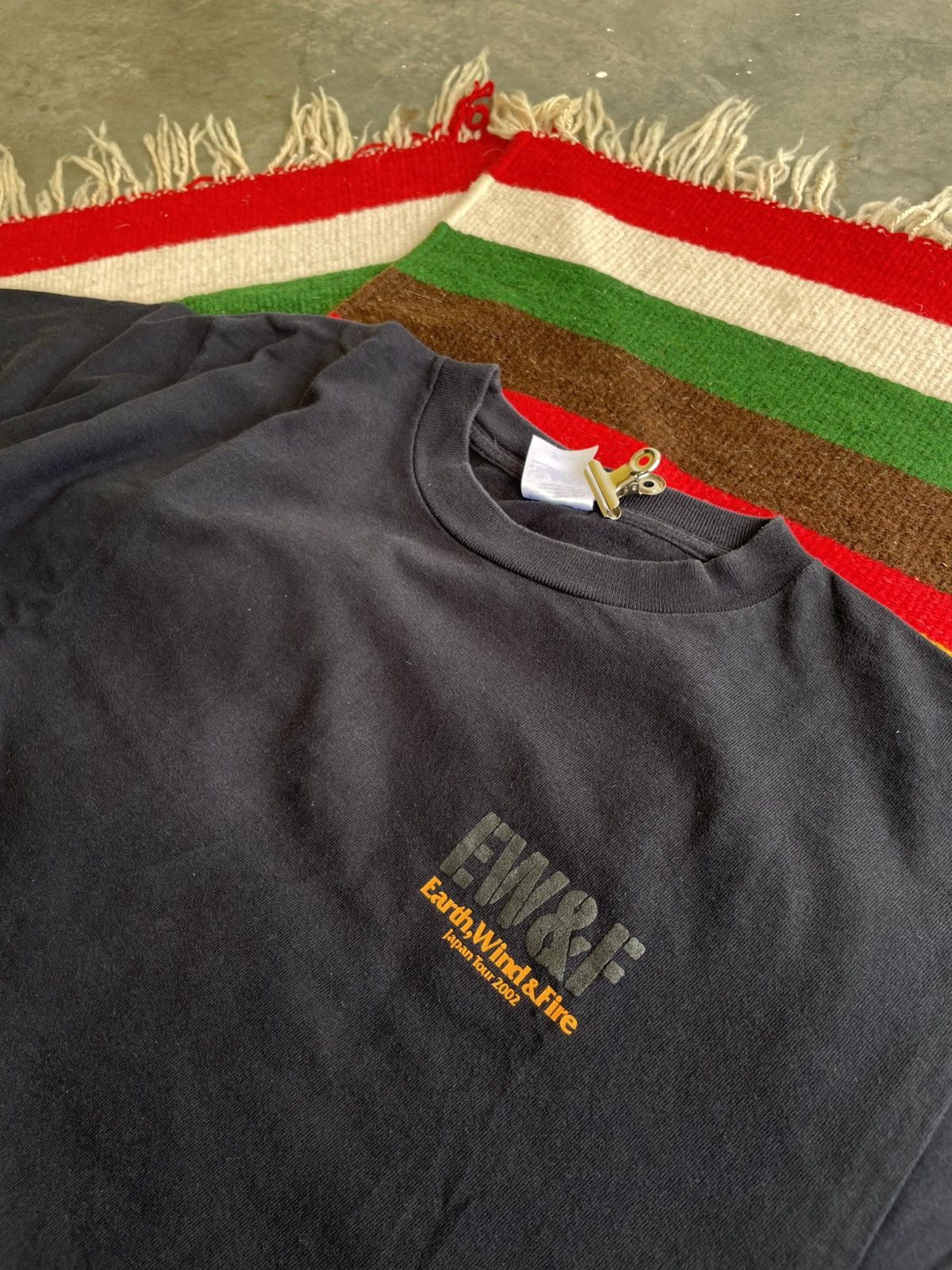 Band Tees × Vintage VTG 00s Earth, Wind & Fire, Japan Tour 2002 Size US L / EU 52-54 / 3 - 4 Thumbnail