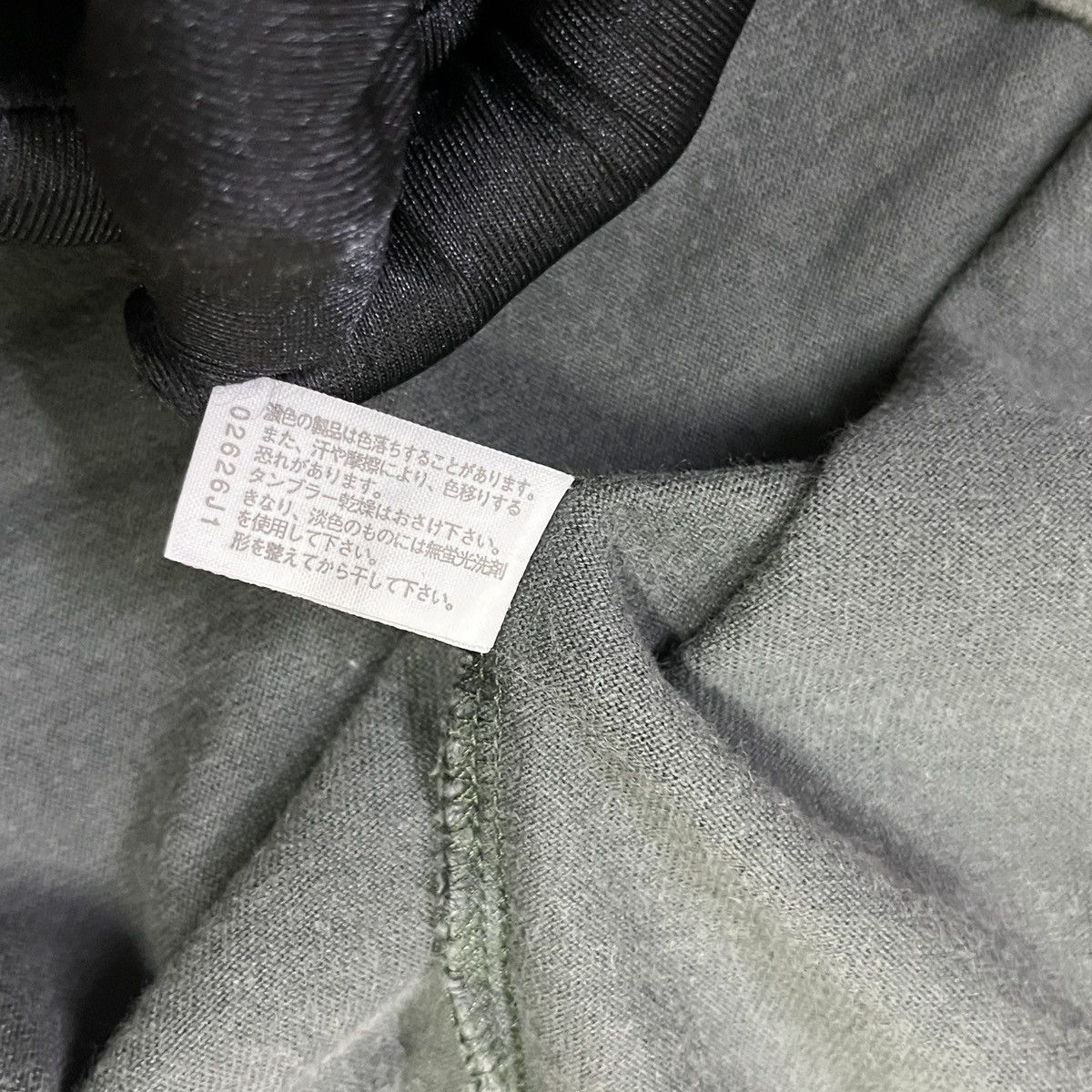 Burberry × Vintage Vintage Burberry Pocket Logo T Shirt Size US M / EU 48-50 / 2 - 6 Thumbnail