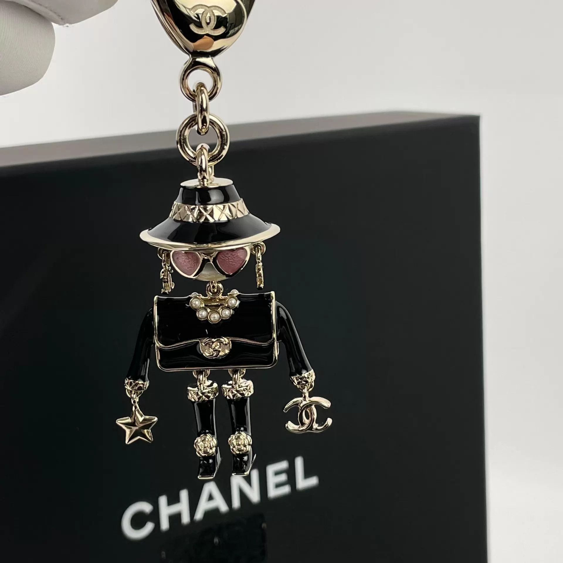 Chanel Chanel Little Monster Charm Size ONE SIZE - 1 Thumbnail