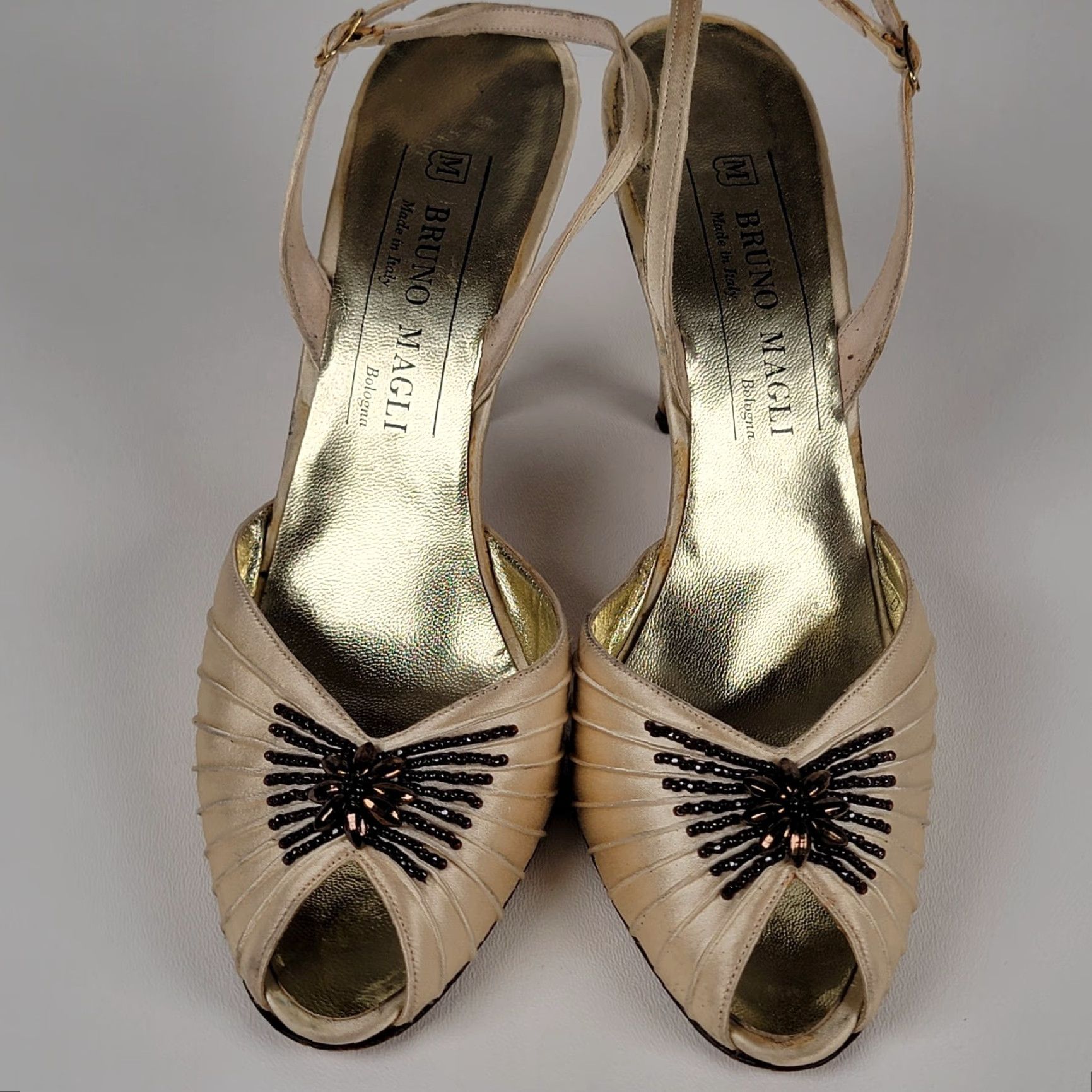 Bruno Magli VINTAGE Bruno Magli Heels Beige Beaded Italian Leather Slingbacks Size 7 AA Women's Stiletto Party/Cocktail Size US 7 / IT 37 - 2 Thumbnail