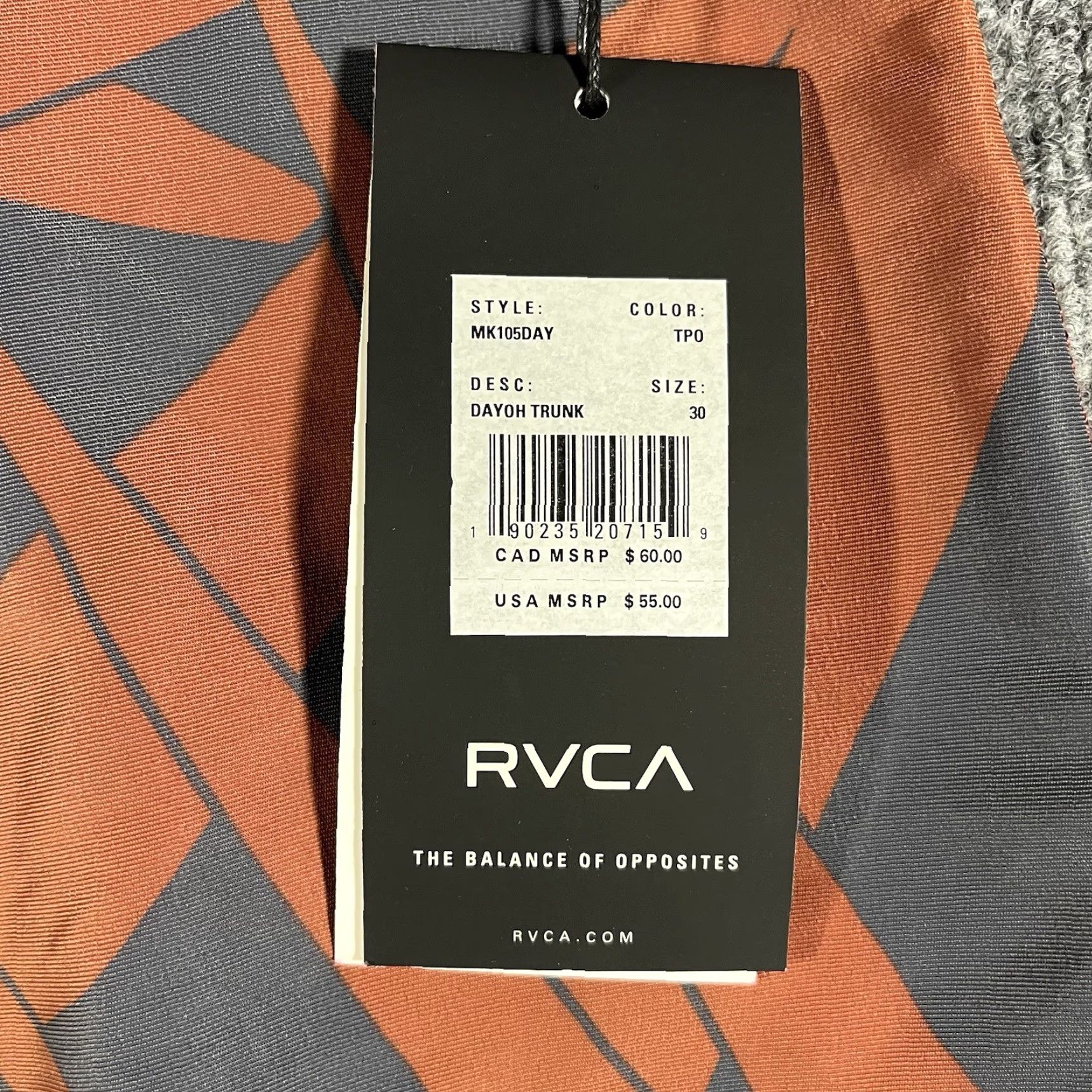 RVCA RVCA Men's 17" Sz 30 Trunk Swim Shorts Patch Logo Floral 2 Way Stretch Surf NEW Size US 30 / EU 46 - 3 Thumbnail