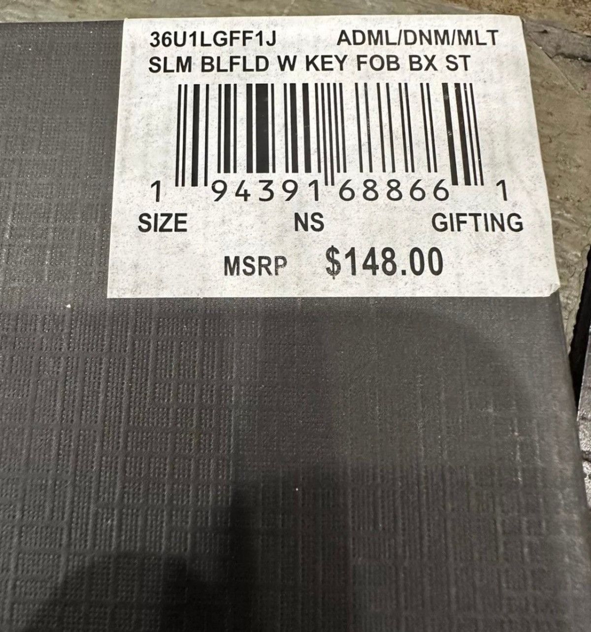 Michael Kors Brand New Michael Kors Wallet ! Originally $148 Size ONE SIZE - 2 Thumbnail