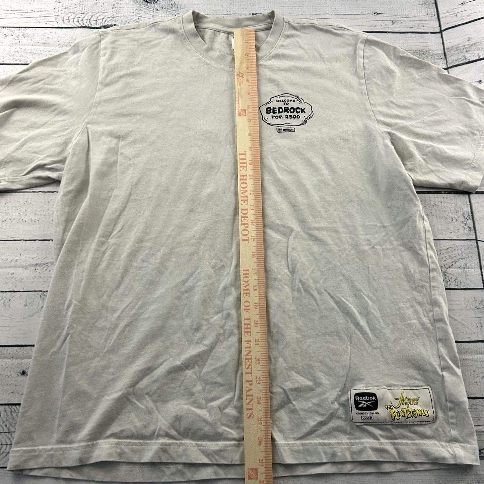 Reebok Reebok Flintstones Welcome To Bedrock Short Sleeve T Shirt Men XL Beige Size US XL / EU 56 / 4 - 5 Thumbnail