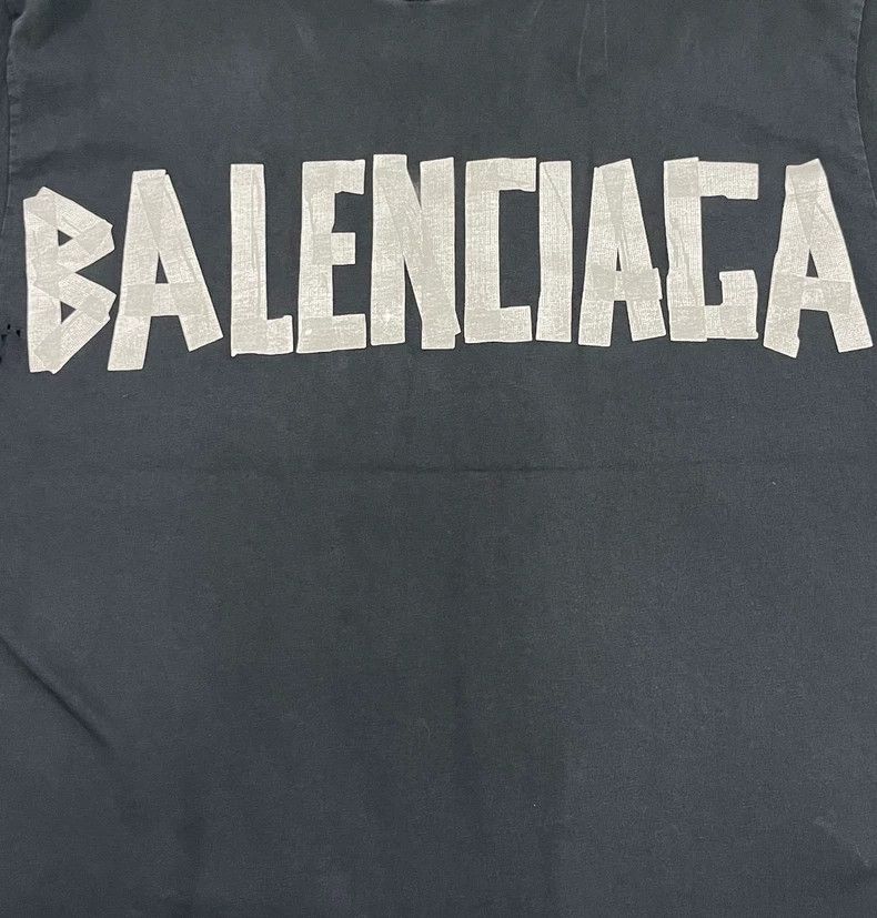 Balenciaga Balenciaga New Tape Type Alphabet Printed Worn Short Sleev Size XS / US 0-2 / IT 36-38 - 3 Thumbnail