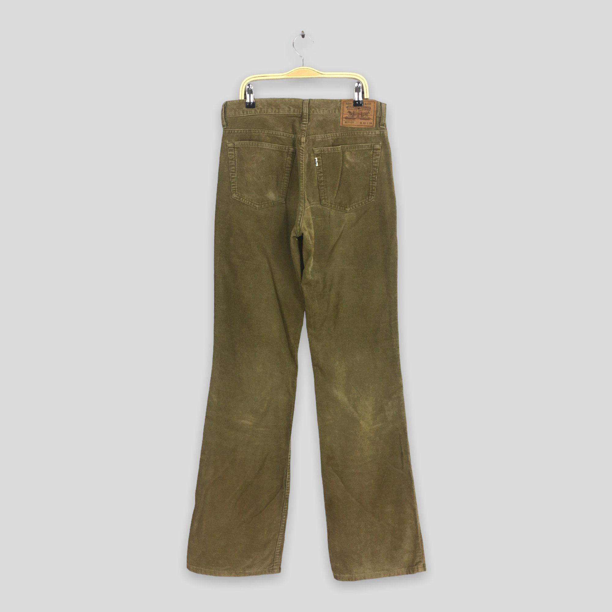 Levi's 29x32.5 Vintage Levi's 517 Corduroy Bootcut Pants S2005 Size US 29 - 9 Thumbnail