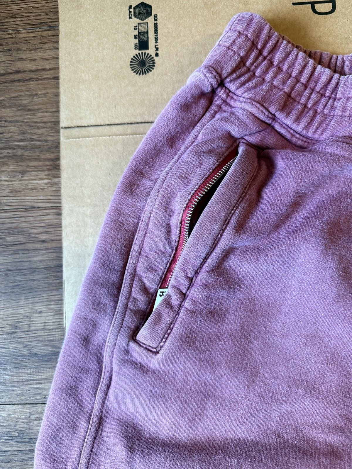 Represent Clo. Represent Clo Sweat Shorts Size US 36 / EU 52 - 2 Thumbnail