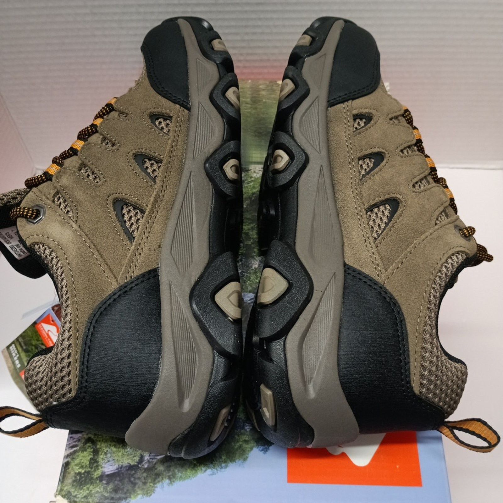 Other Ozark Trail Mens Hiking Shoes Size 7 Low Hiker Taupe Leather Size US 7 / EU 40 - 7 Thumbnail