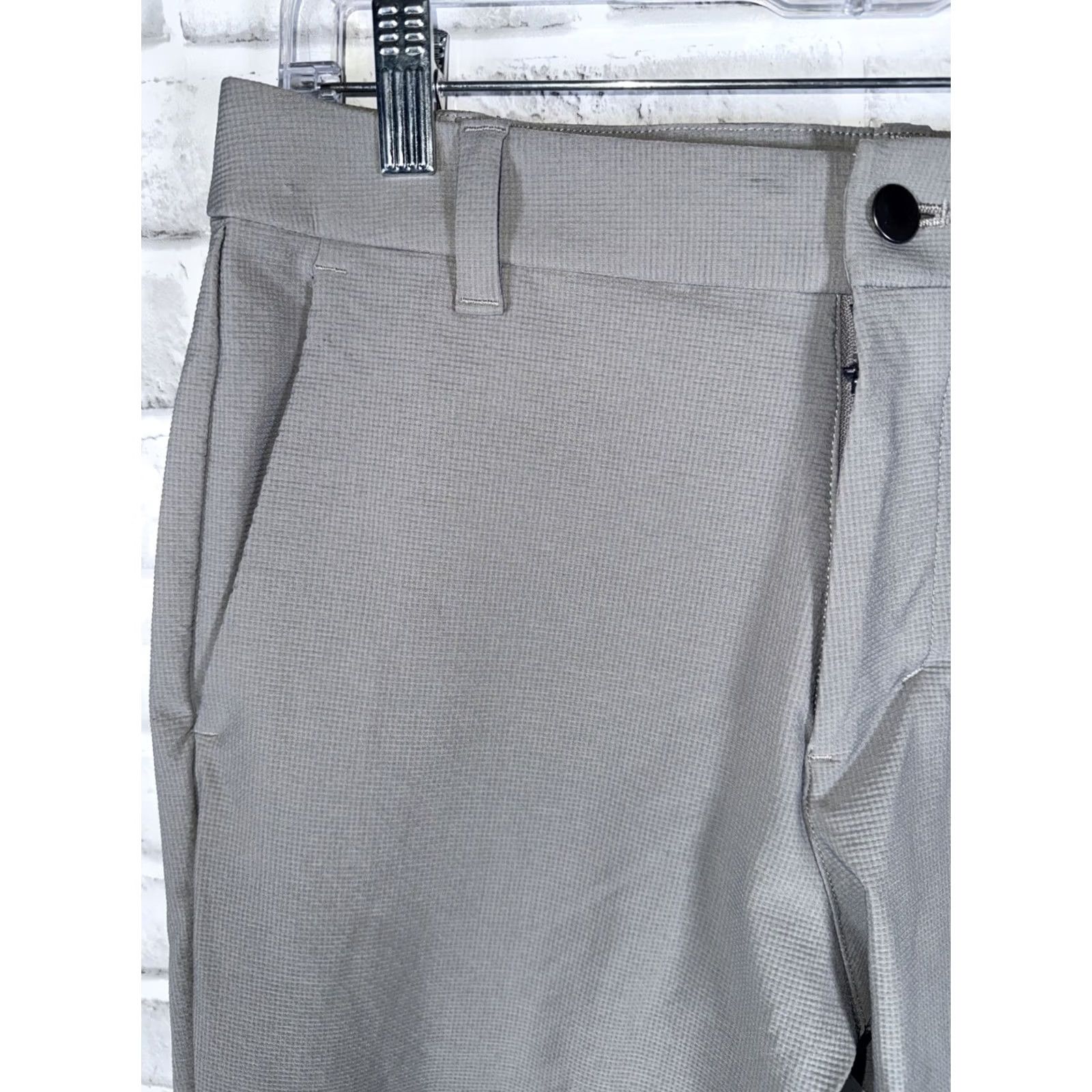 Lululemon Lululemon Golf Style Pants Mens Gray 31x30 Size US 31 - 3 Thumbnail