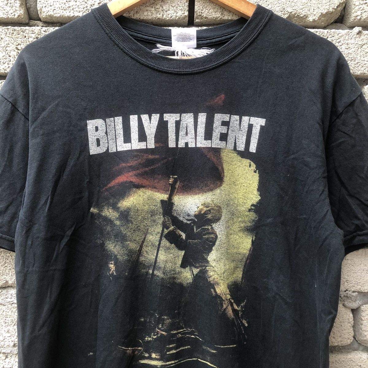 Band Tees × Vintage Billy Talent Red Flag Tee 2006 Size US L / EU 52-54 / 3 - 2 Thumbnail
