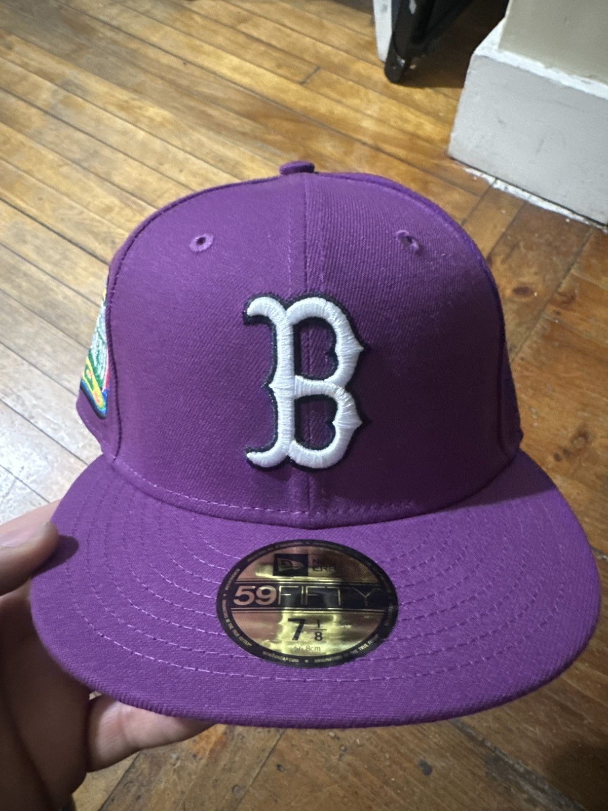 New Era New era boston red sox fitted “barney” sz 7 1/8 59fifty Size ONE SIZE - 1 Thumbnail