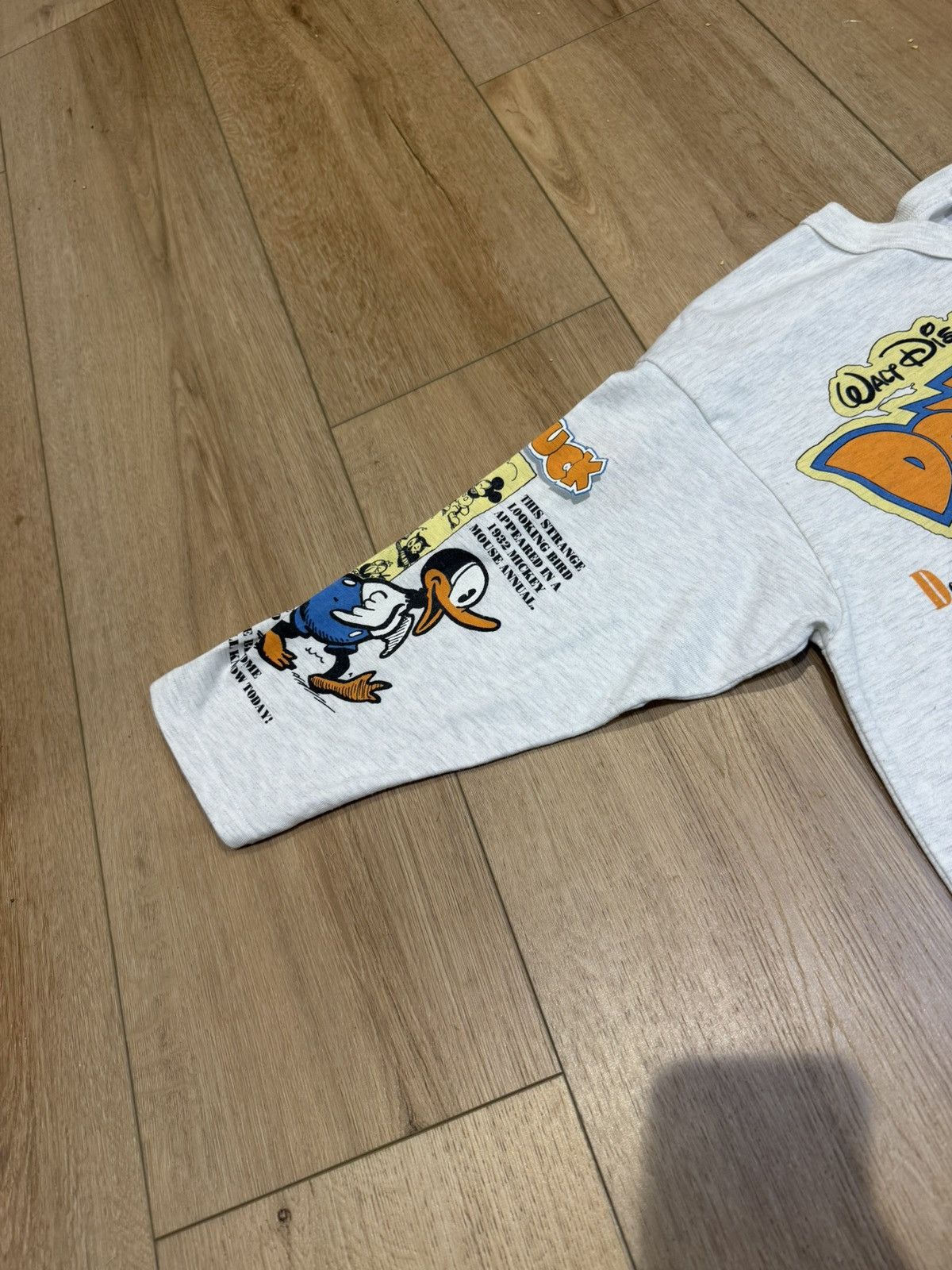 Disney Vintage 1991 Disney Donald Duck Grey Long Sleeve AOP Size US XL / EU 56 / 4 - 5 Thumbnail