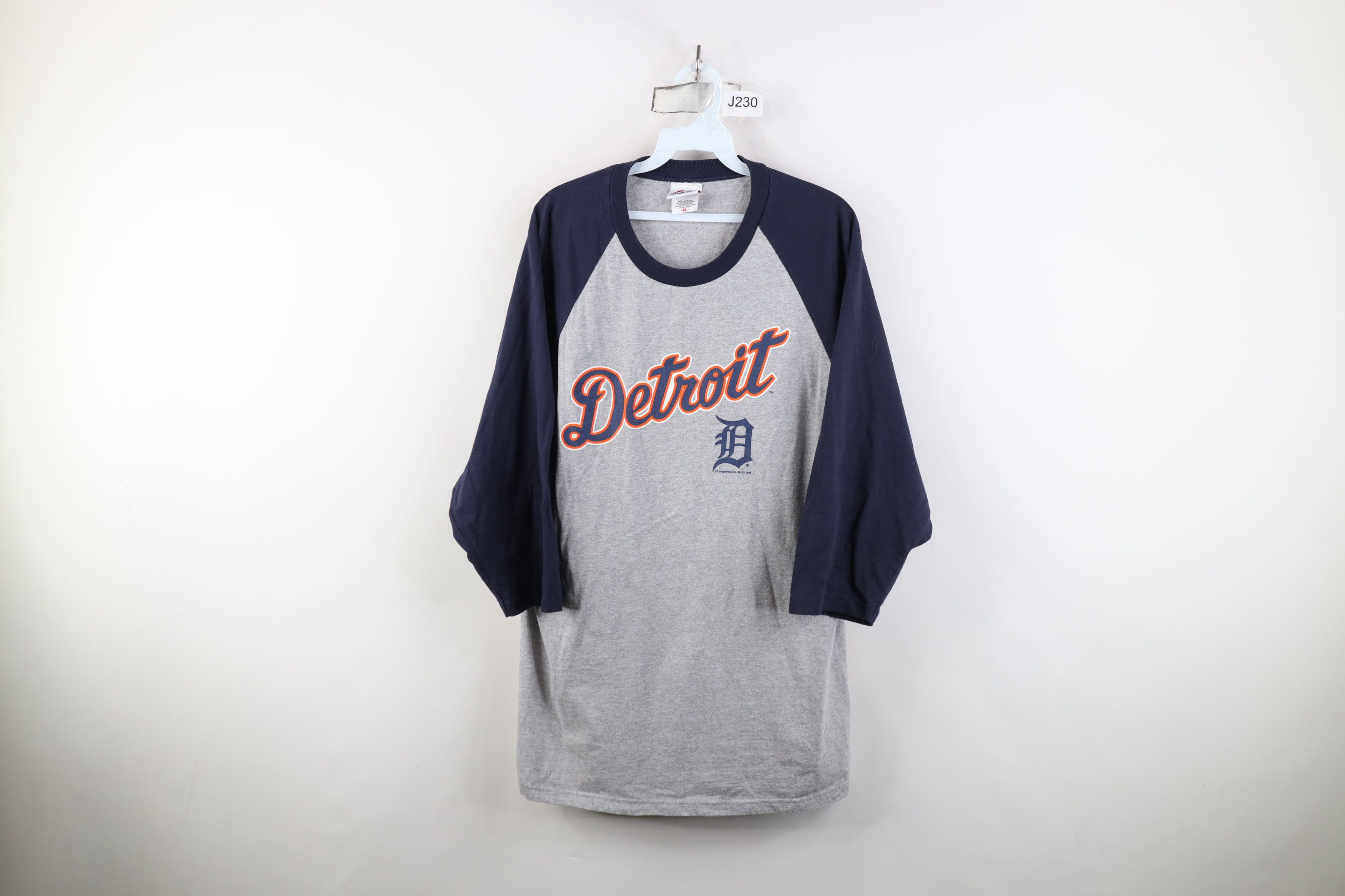 Majestic Vintage Y2K 2008 Majestic Tigers Baseball Raglan T-Shirt Size US XL / EU 56 / 4 - 1 Thumbnail