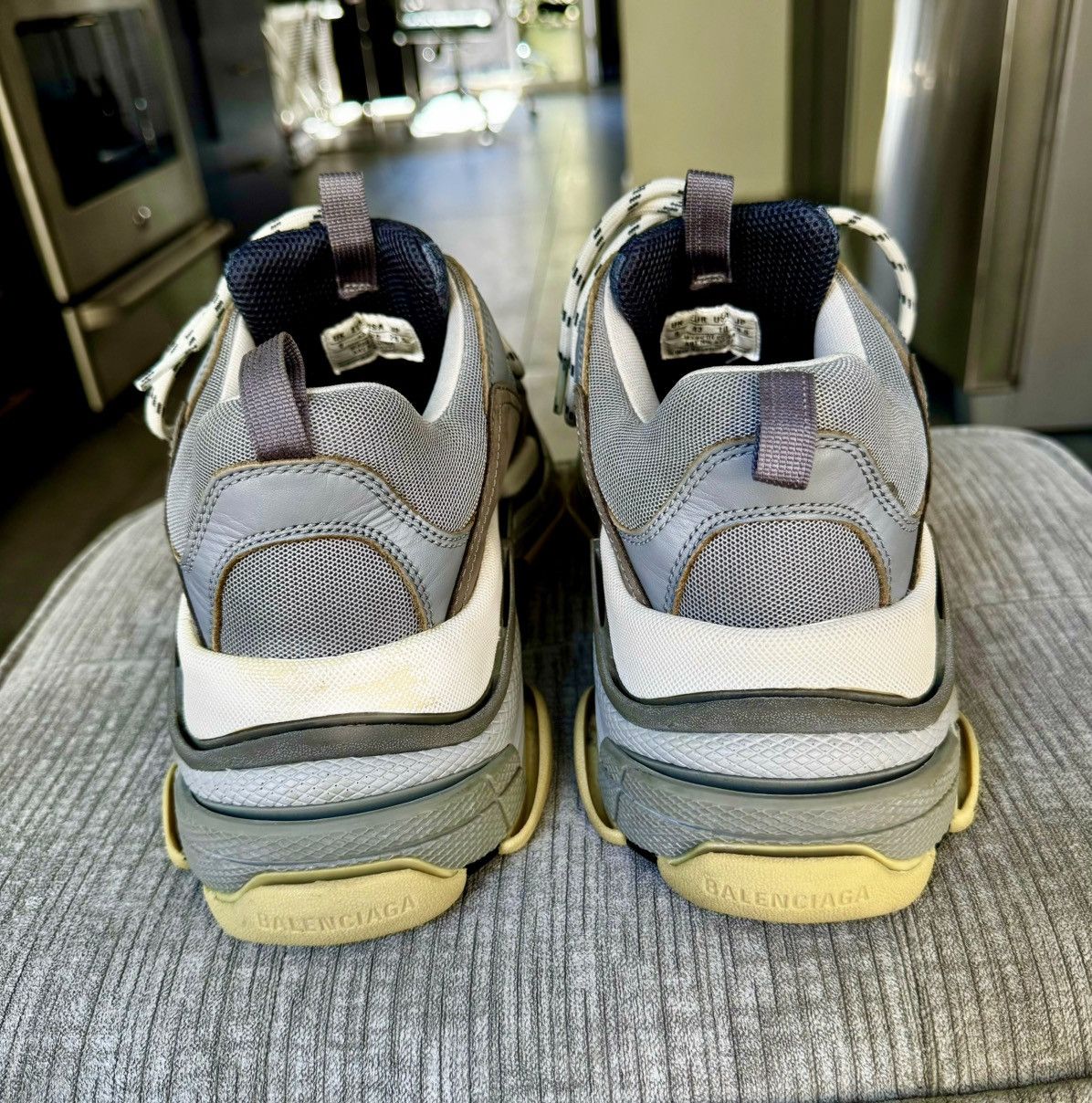 Balenciaga Balenciga Triple S Sneaker Size US 10 / EU 43 - 5 Thumbnail