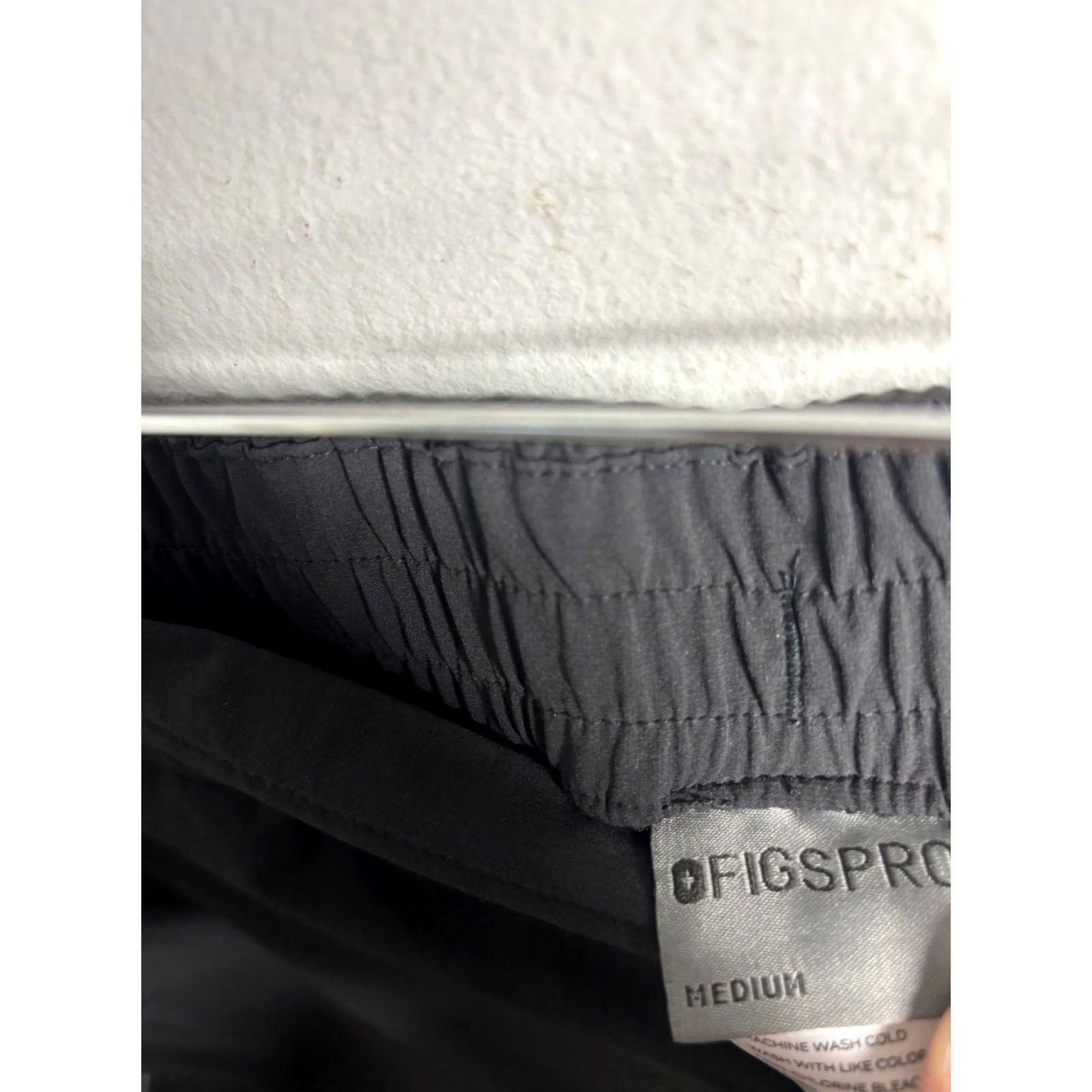Vintage FIGS FIGSPRO Pants Mens M Gray Medical Scrub Jogger Pockets Drawstring Workwear Regular Fit Tapered Front Pockets Logo Zipper Size US 31 - 4 Thumbnail
