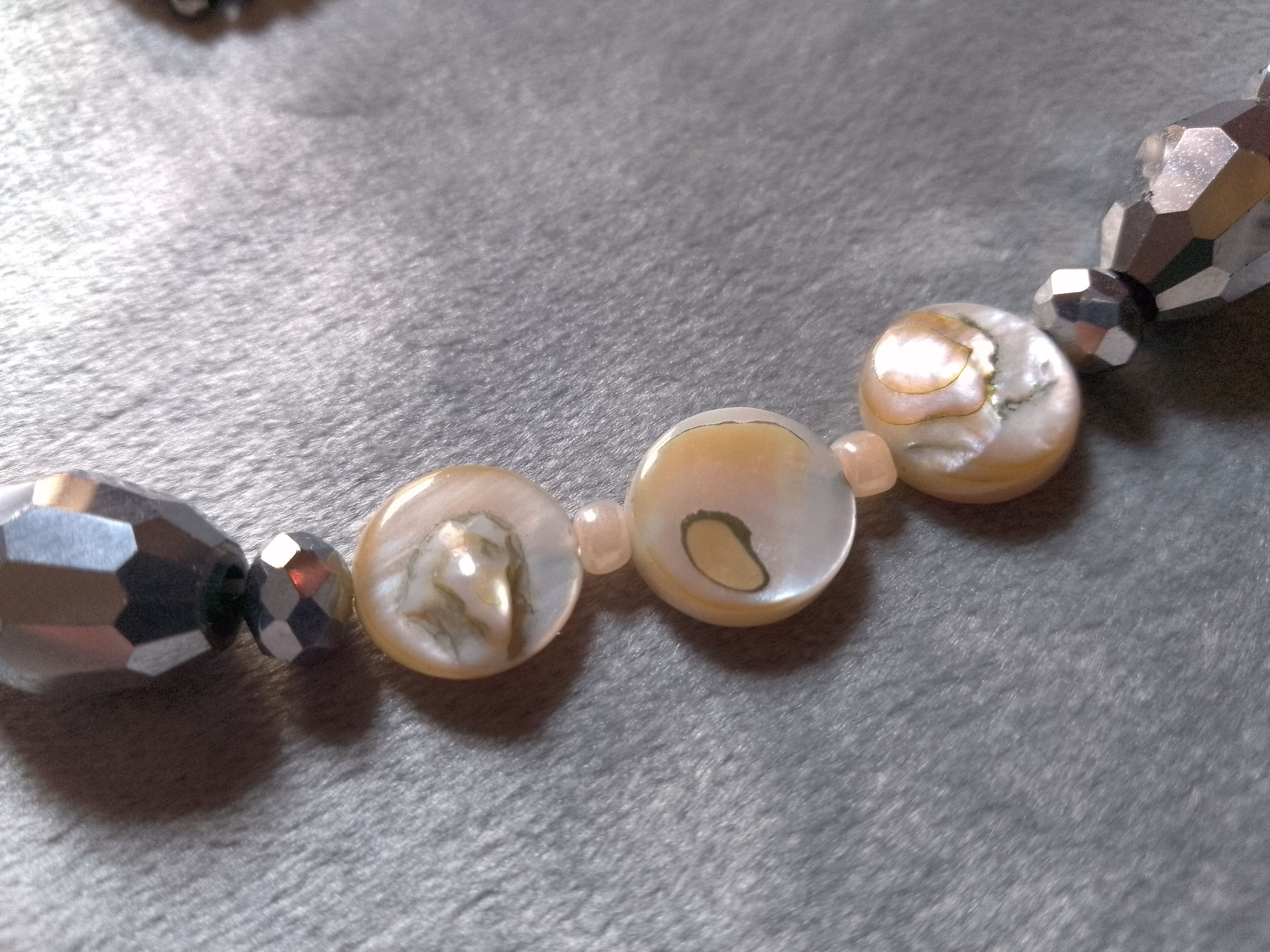 Handmade Necklace Mother Of Pearl+ Crystals+Pearl Earrings. Size ONE SIZE - 3 Thumbnail