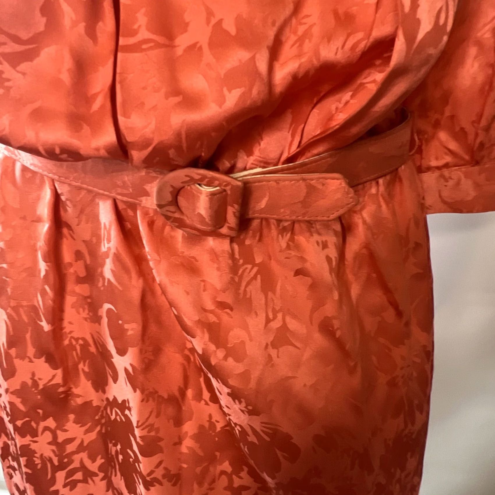 Vintage VINTAGE Ms Chaus Silk Dress Belted Floral Coral Pink 3/4 Sleeve 6 Women Dress Vintage Style, Party/Cocktail, Travel, Flower, Look Retro, China Size M / US 6-8 / IT 42-44 - 6 Thumbnail