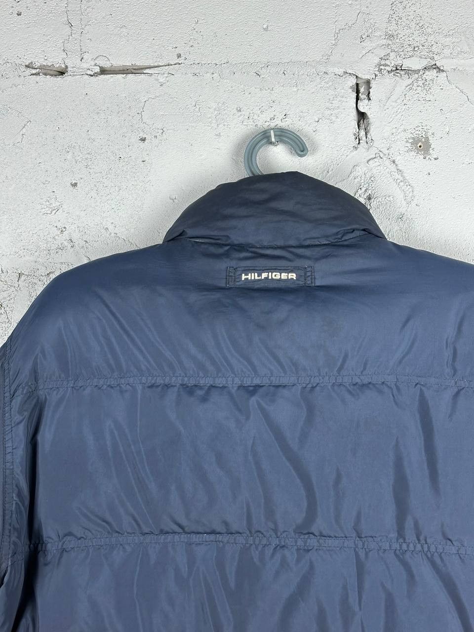 Tommy Hilfiger Vintage Tommy Hilfiger Big Logo Puffer Down Jacket Winter Size US XL / EU 56 / 4 - 9 Thumbnail