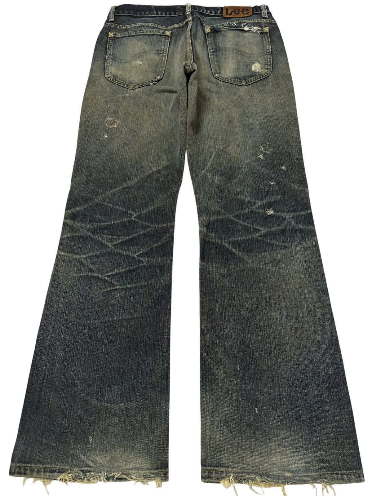 Lee Vtg Lee Japan Faded Mud Wash Distressed Jeans Size US 30 / EU 46 - 2 Thumbnail