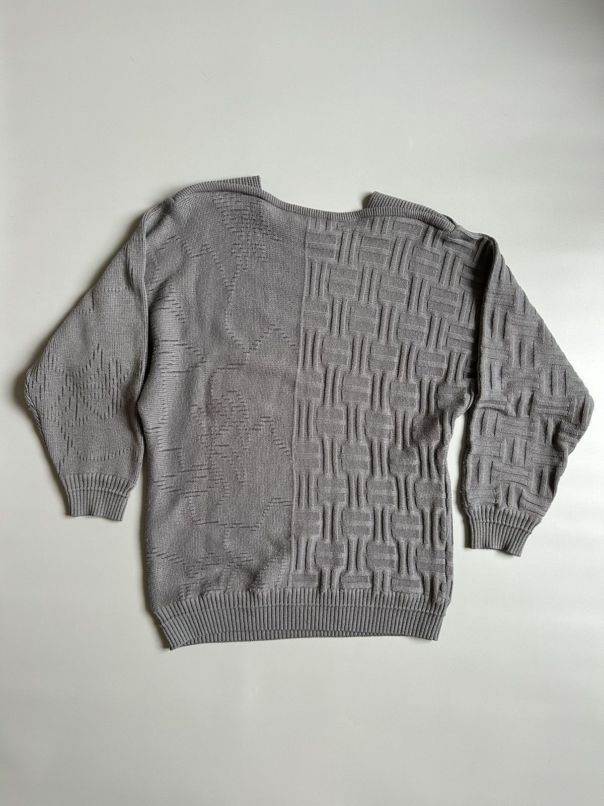 Vintage Vintage Carlo Colucci Knit Sweater Pullover Wool Size 54 Size US L / EU 52-54 / 3 - 2 Thumbnail