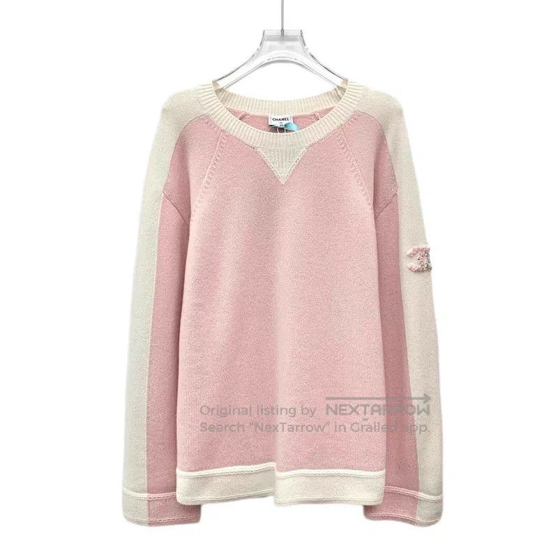 Chanel Chanel 24C pink logo sequin embroidery cashmere round-neck Size M / US 6-8 / IT 42-44 - 1 Thumbnail