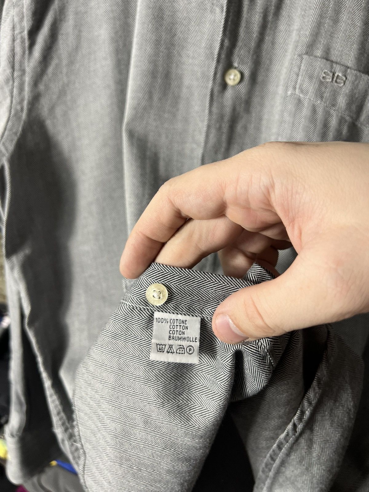Balenciaga Balenciaga Pure Cotton Herringbone Button-Up Shirt – Size 44 Size US M / EU 48-50 / 2 - 12 Thumbnail