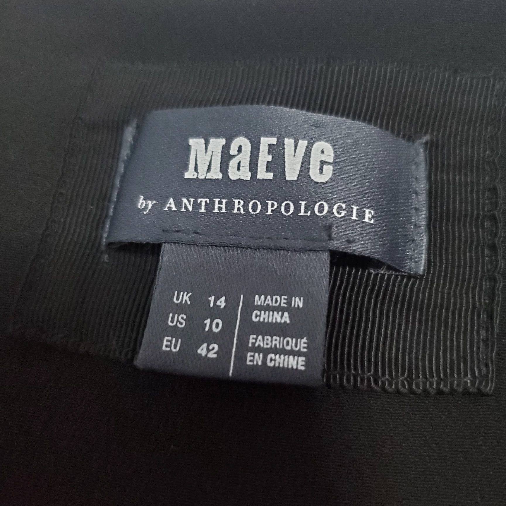 Anthropologie Anthropologie Maeve Martina Dress Sz 10 Black V Neck Belted Short Sleeve Ruffle Size 32" / US 10 / IT 46 - 2 Thumbnail