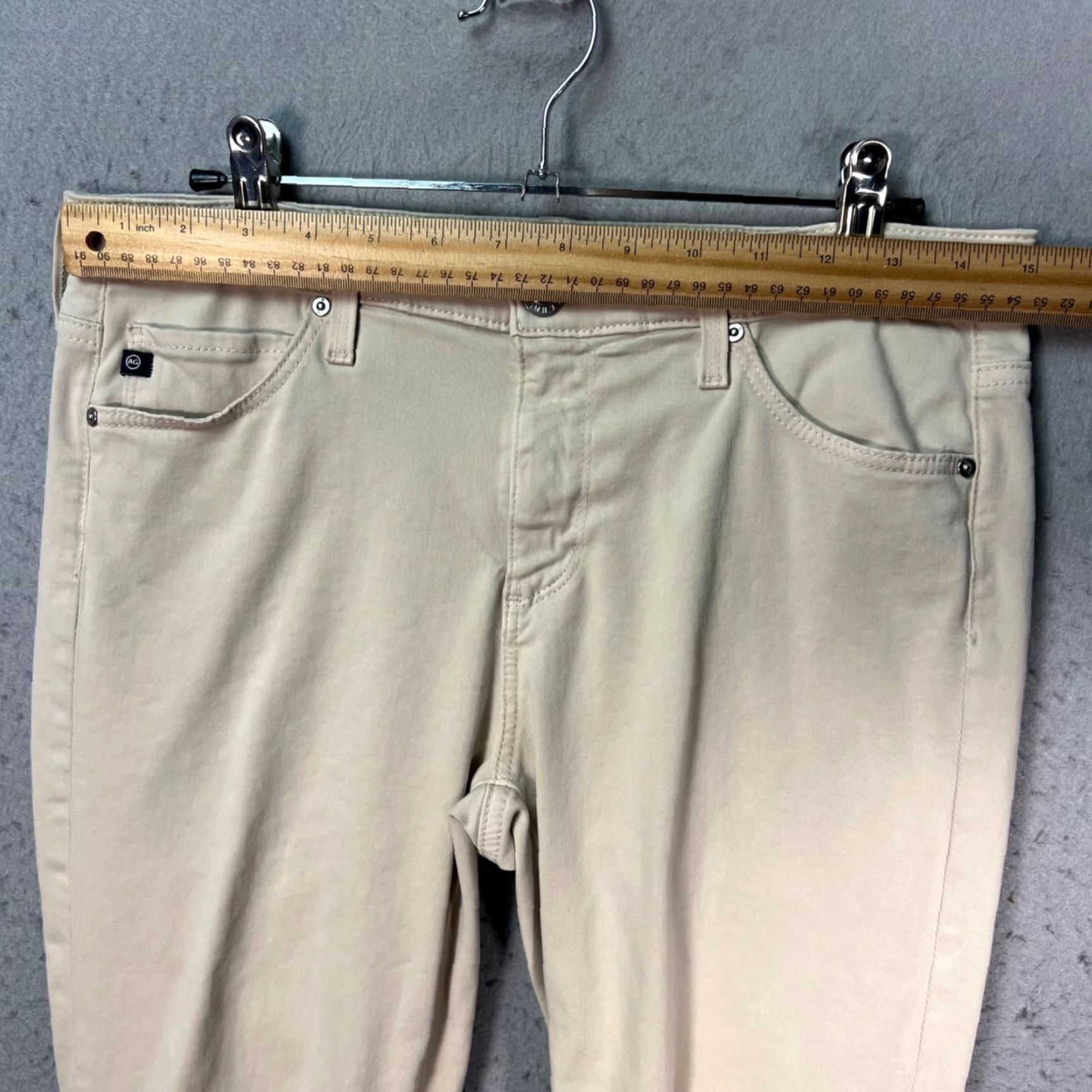 Vintage AG Adriano Goldschmied Womens Pants Cropped Beige Cotton Blend 28R Tapered Flat Front 26 Inseam Casual Size 28" / US 6 / IT 42 - 6 Thumbnail