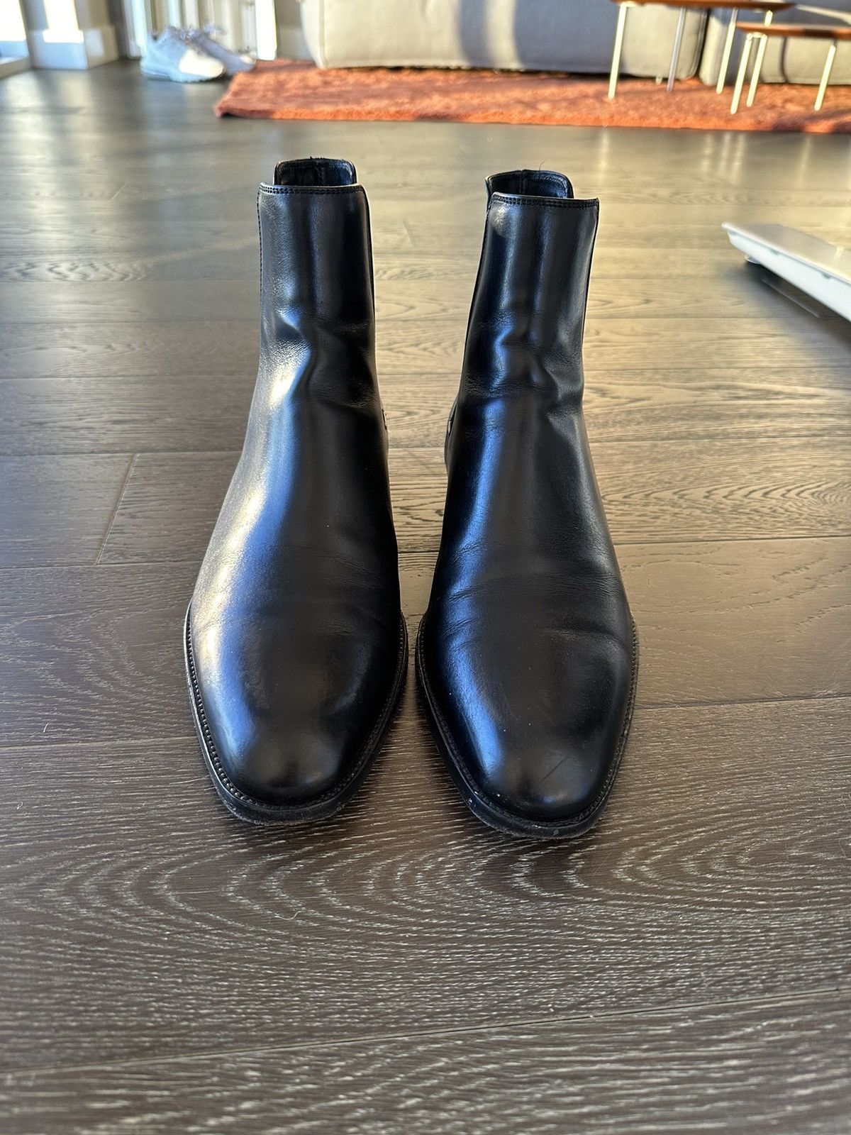 image of Saint Laurent Paris Saint Laurent Black Leather Chelsea Boot Us7 Eu40, Men's