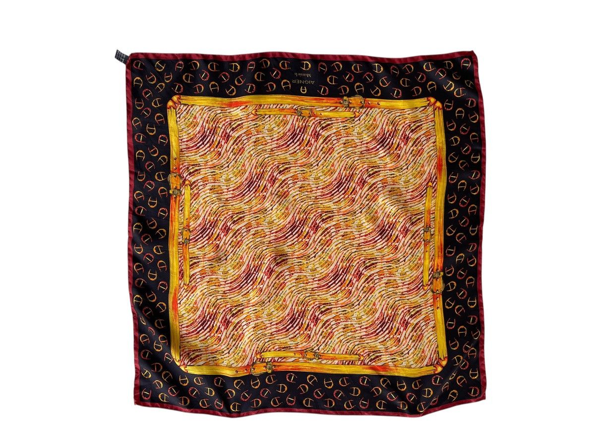 Aigner Aigner Munich Luxury Monogram Silk Scarves Size ONE SIZE - 3 Thumbnail