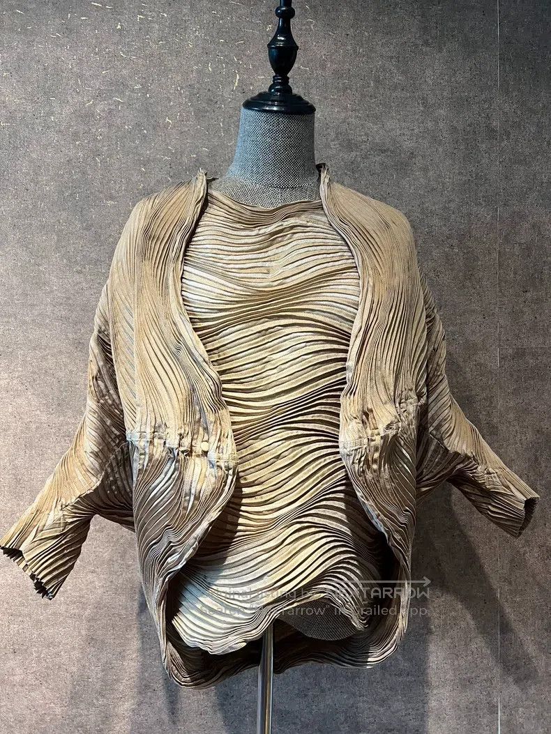 Issey Miyake Issey Miyake Brown Coat Size M / US 6-8 / IT 42-44 - 4 Thumbnail