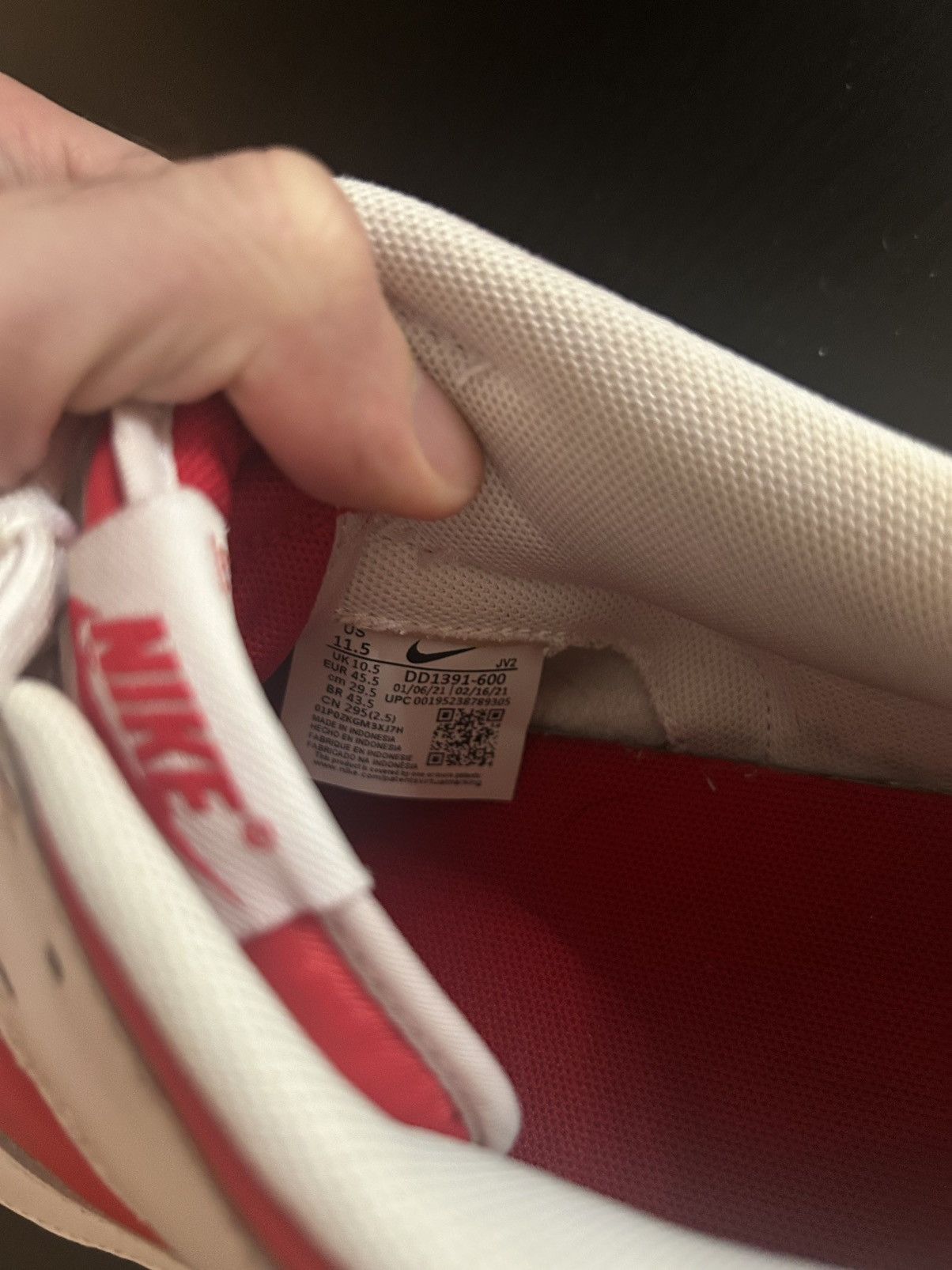 Nike Dunk Low Championship Red Size US 11.5 / EU 44-45 - 6 Thumbnail