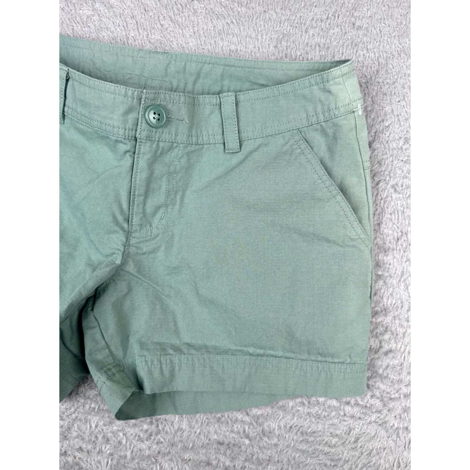 Vintage Columbia Womens Shorts 4 Green Chino Ripstop Cotton Hiking Camping 31x4 Size 27" / US 4 / IT 40 - 3 Thumbnail