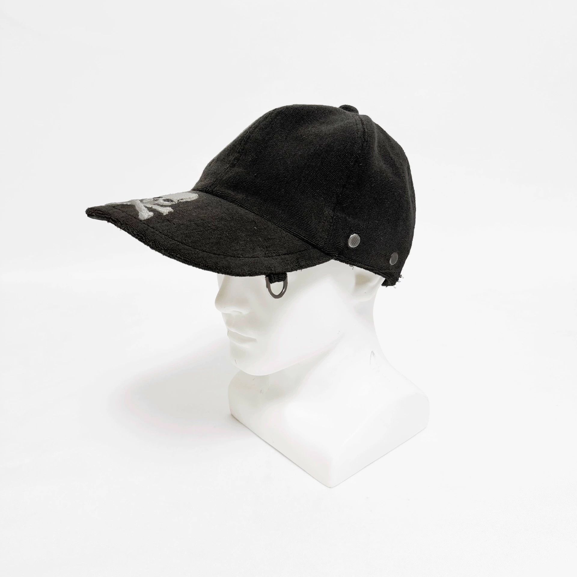 Mastermind Japan Black Embroidered Baseball Cap Size ONE SIZE - 1 Thumbnail