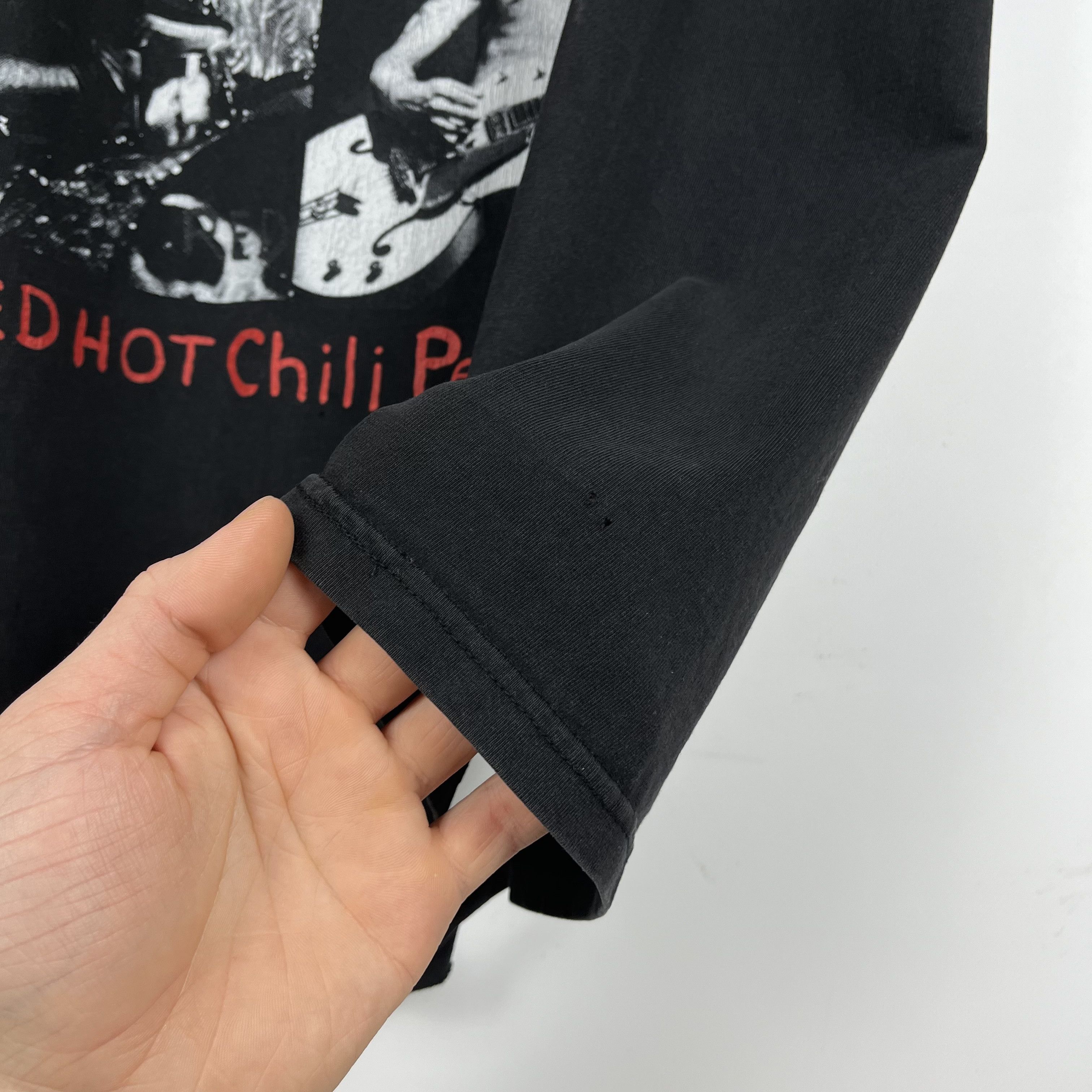 Band Tees Vintage Red Hot Chilli Peppers Rare Rock Band T Shirt 90’s Size US XL / EU 56 / 4 - 16 Thumbnail