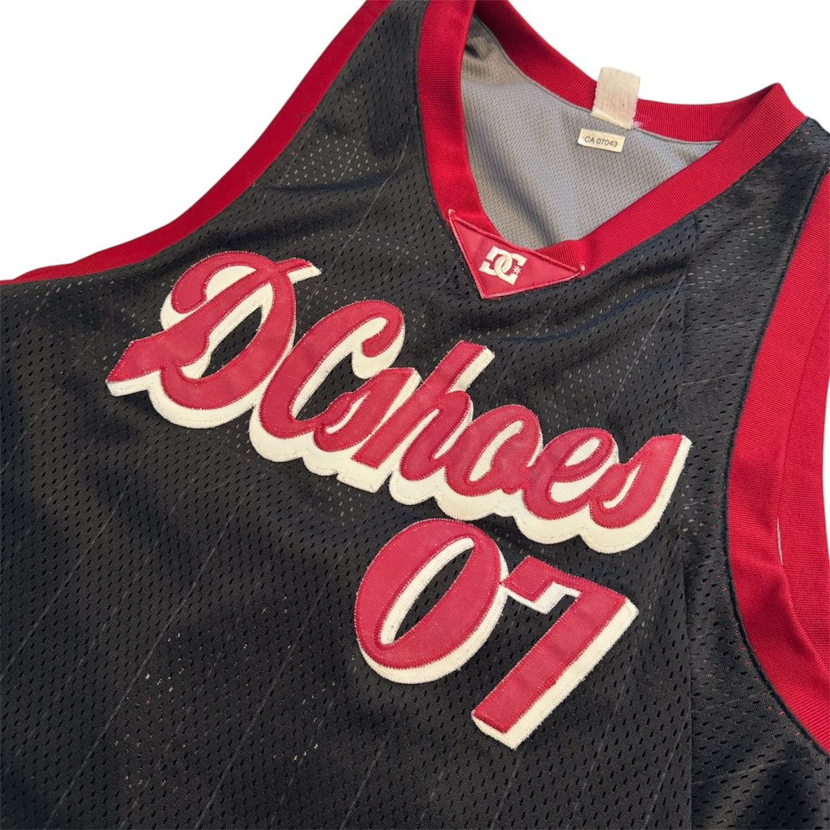 DC Reversible Basketball Jersey “Home and Away” 2007 Size US L / EU 52-54 / 3 - 4 Thumbnail