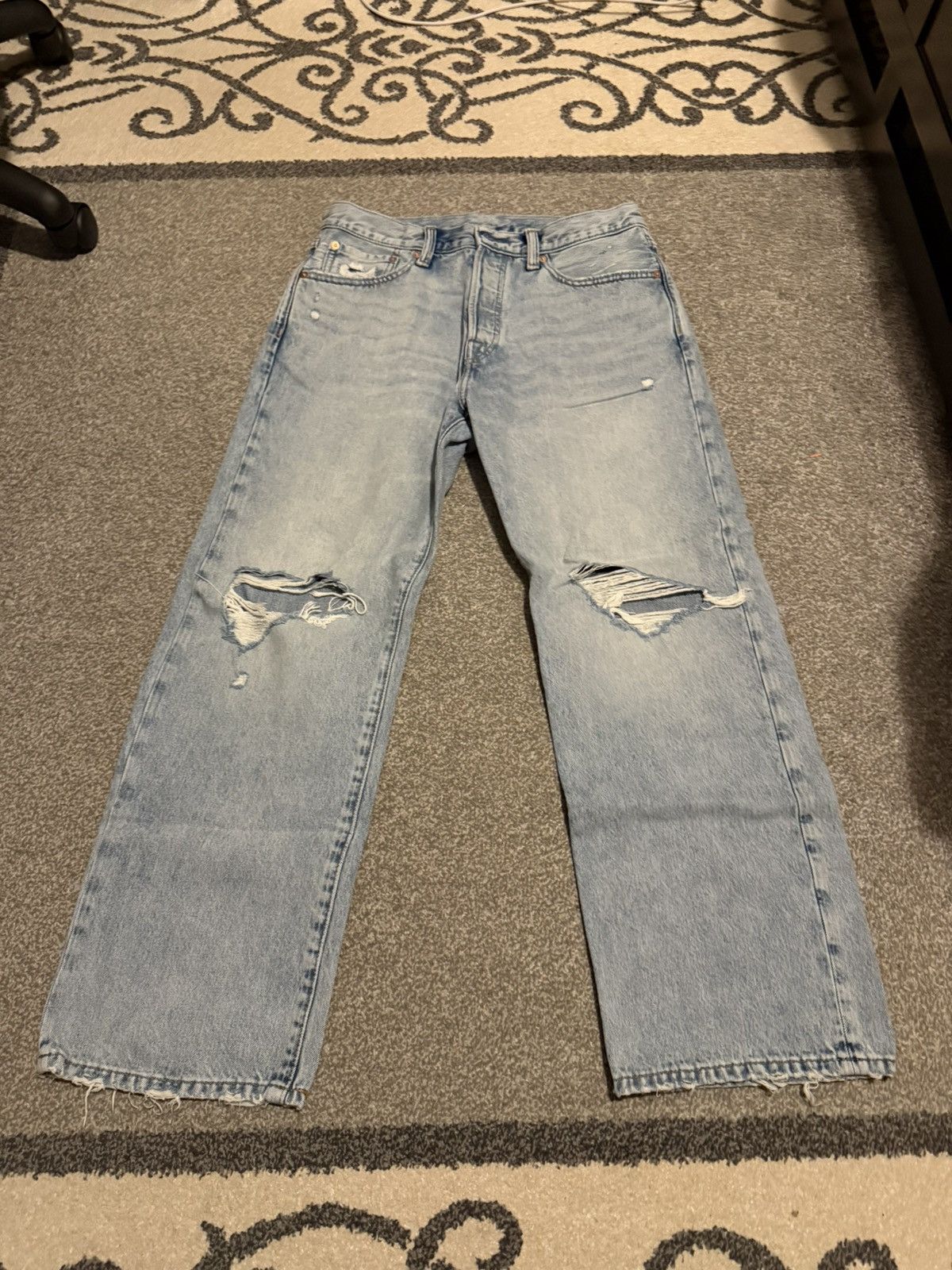 Gap Double Ripped Knee Light Blue Loose Wide Leg Jeans Size US 31 - 1 Thumbnail