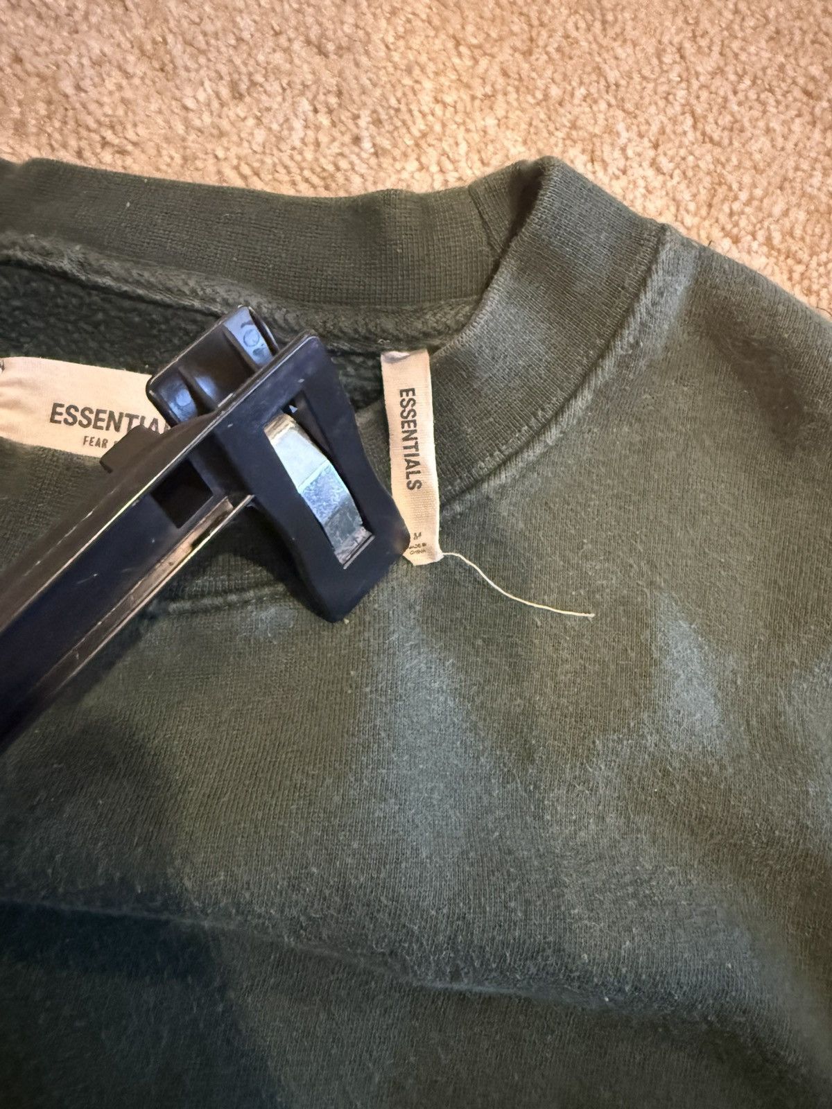 Other 🔥 fear of god essentials green crewneck rare find size M Size US M / EU 48-50 / 2 - 6 Thumbnail